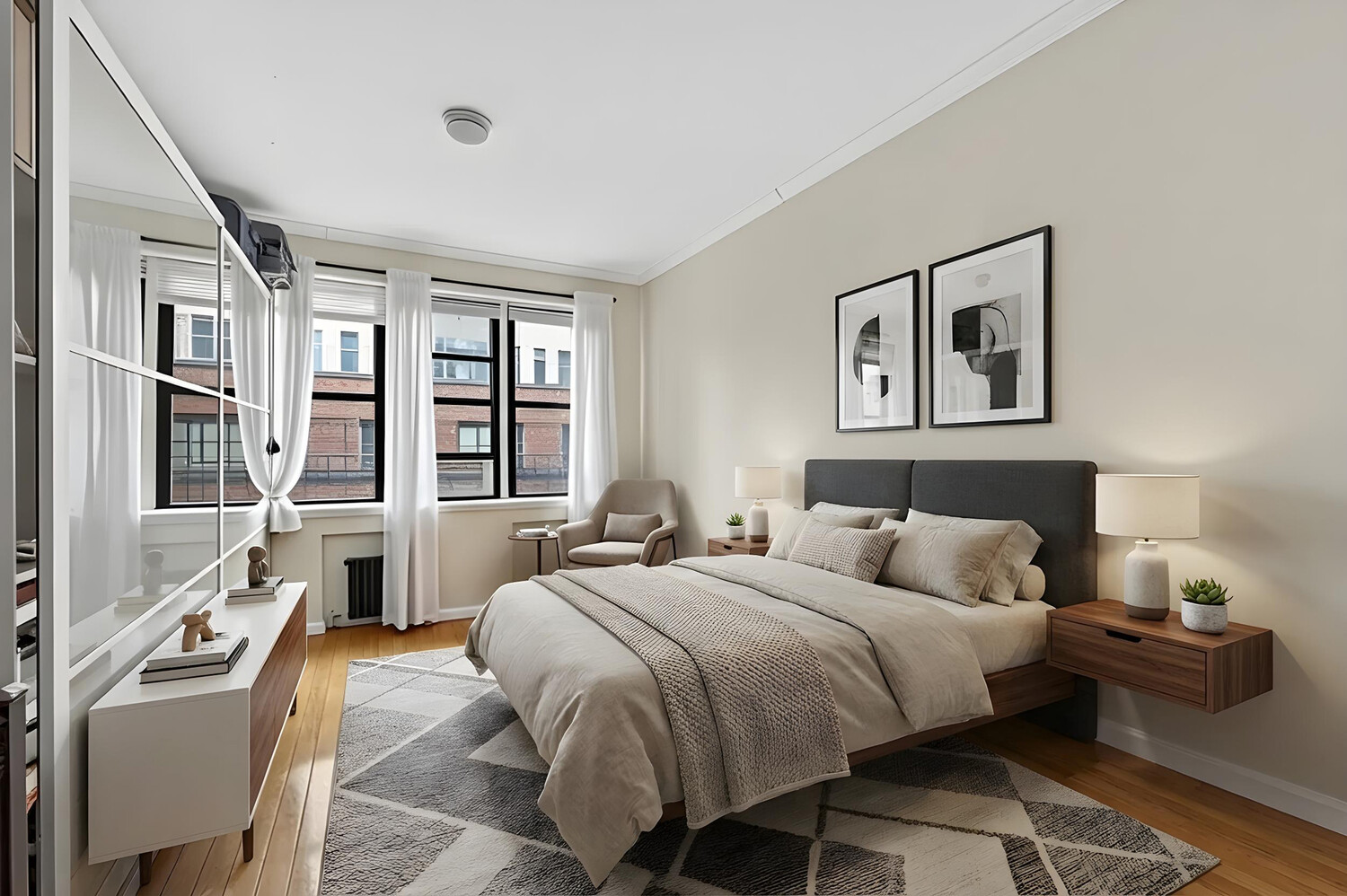 #3 photo, 319 E 90TH Street, Yorkville , NY 10128