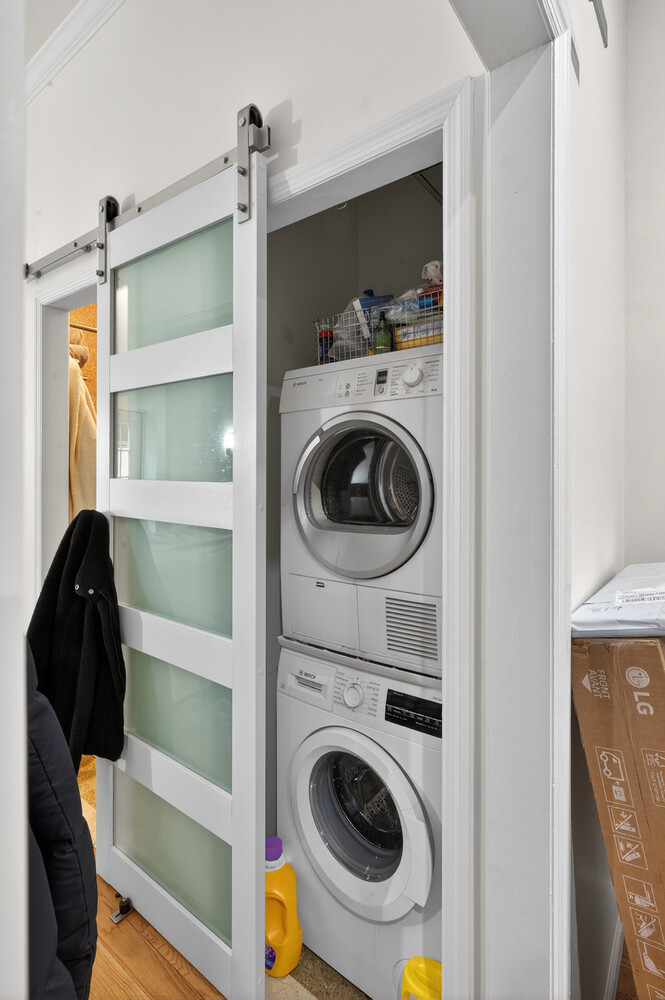 #4 photo, 319 E 90TH Street, Yorkville , NY 10128