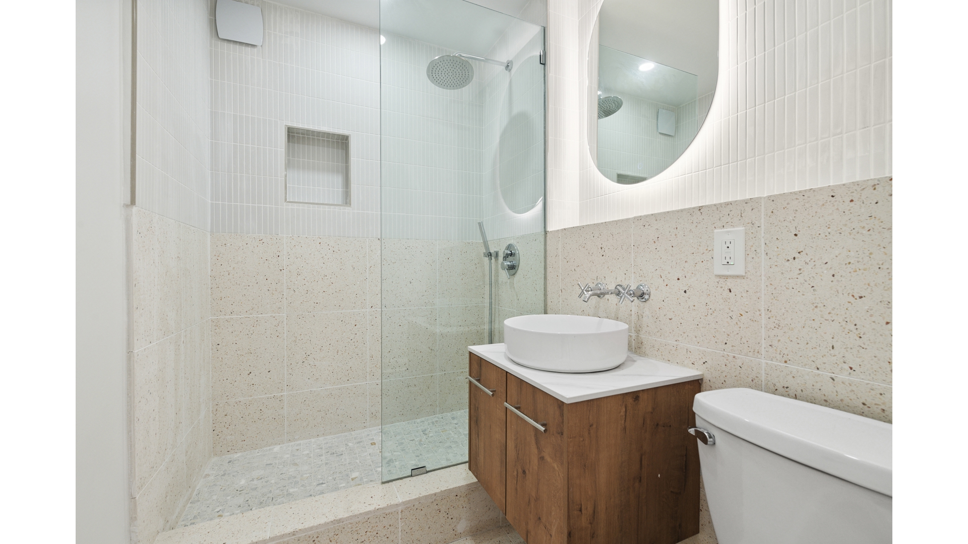 #7 photo, New York City, 맨해튼 South Harlem , NY 10029