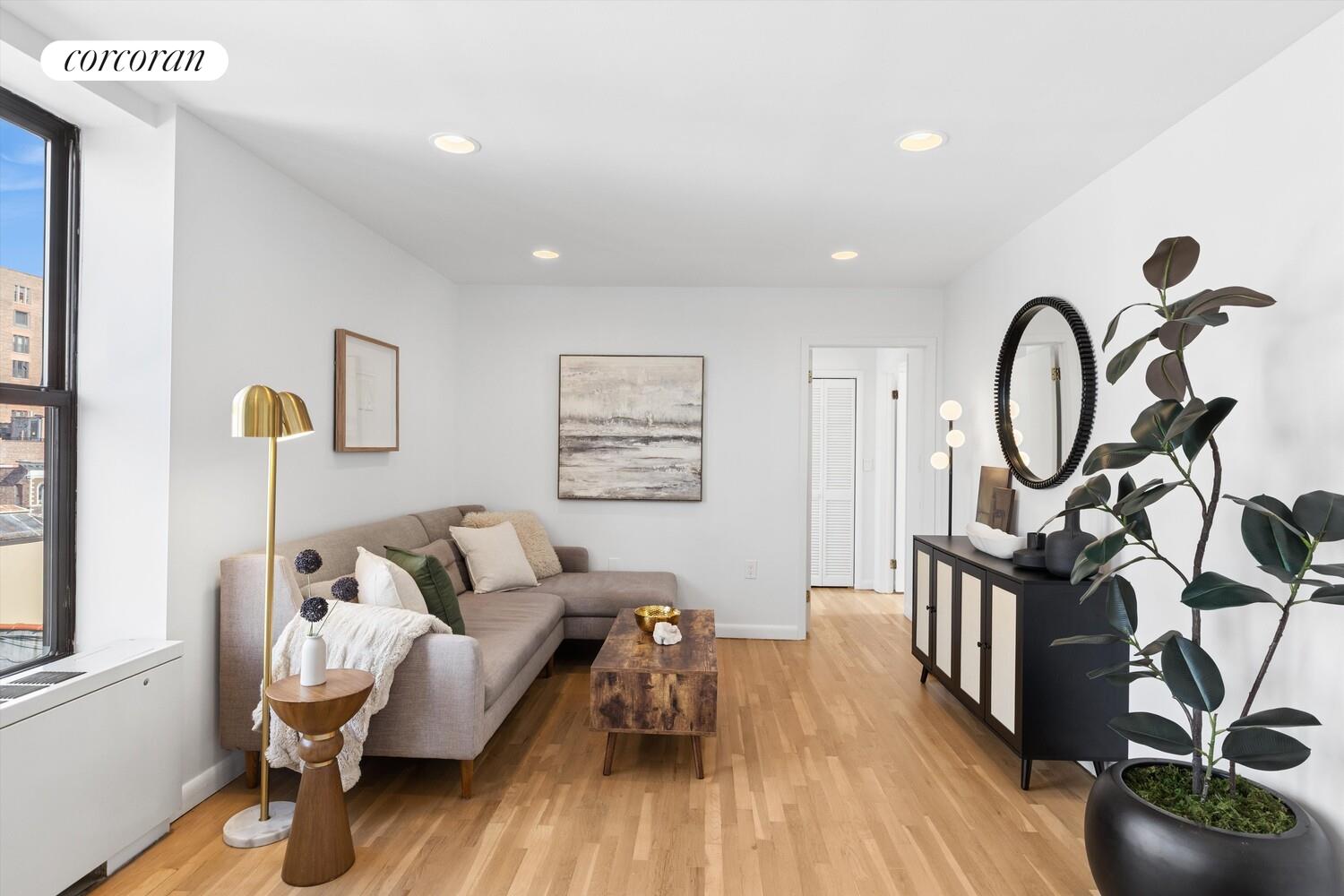 #3 photo, 317 W 95TH Street, मैनहटन Upper West Side , NY 10025