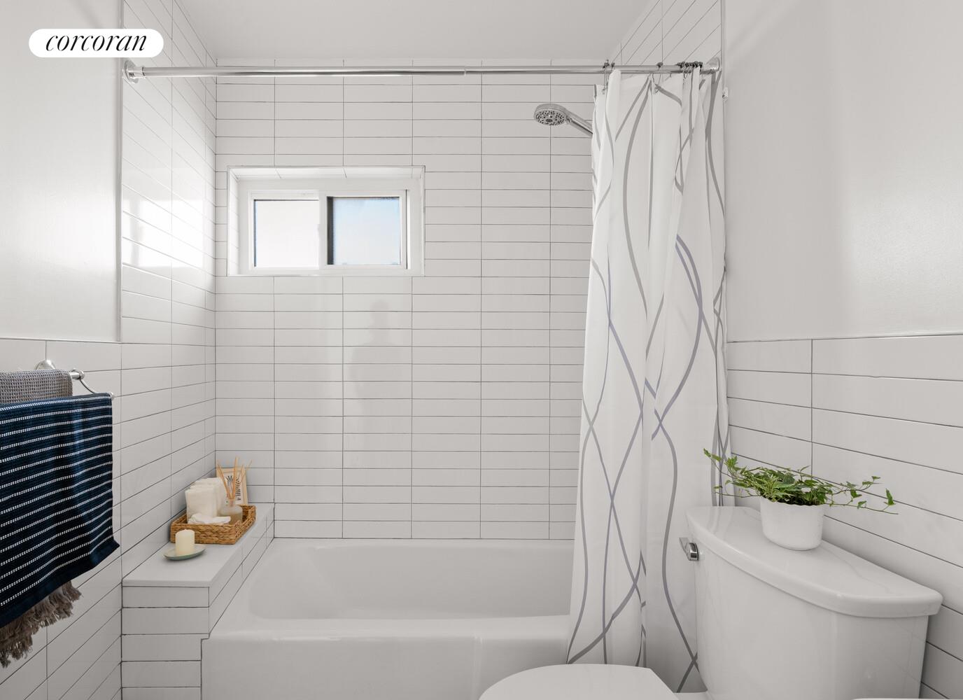 #12 photo, 158 SACKETT Street, Carroll Gardens , NY 11231