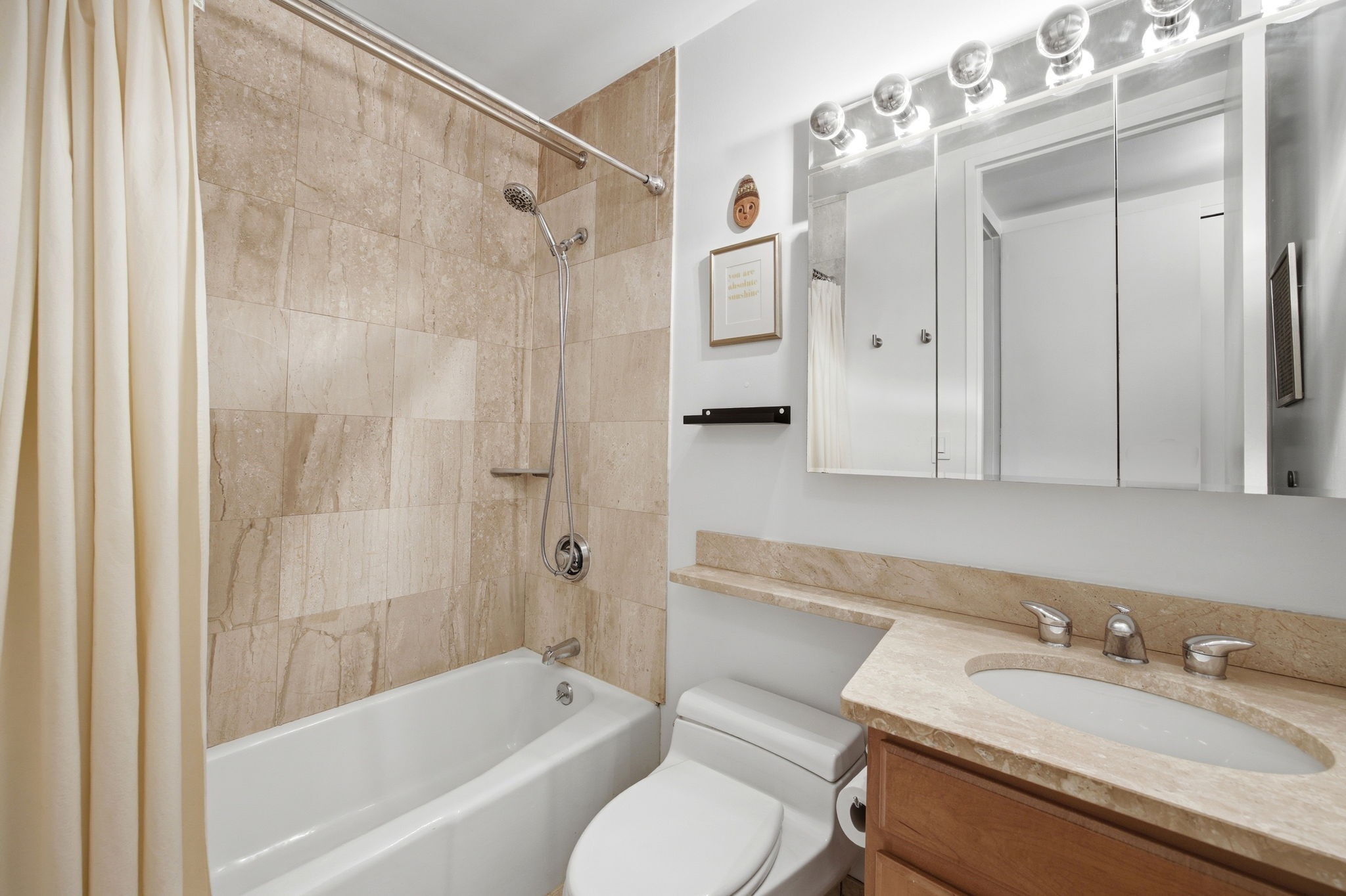 #16 photo, New York City, मैनहटन Hell's Kitchen , NY 10019