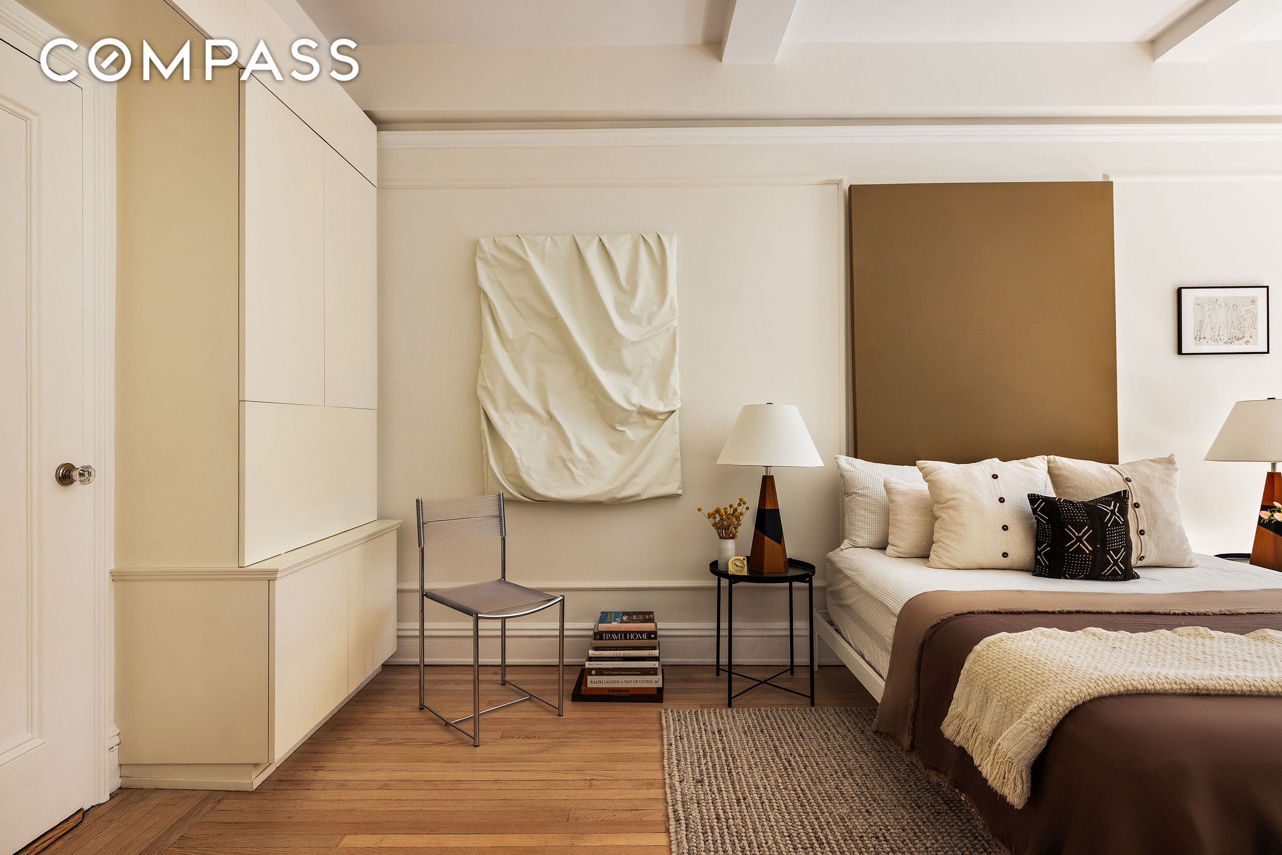 #13 photo, 30 5th Avenue, מנהטן Greenwich Village , NY 10011