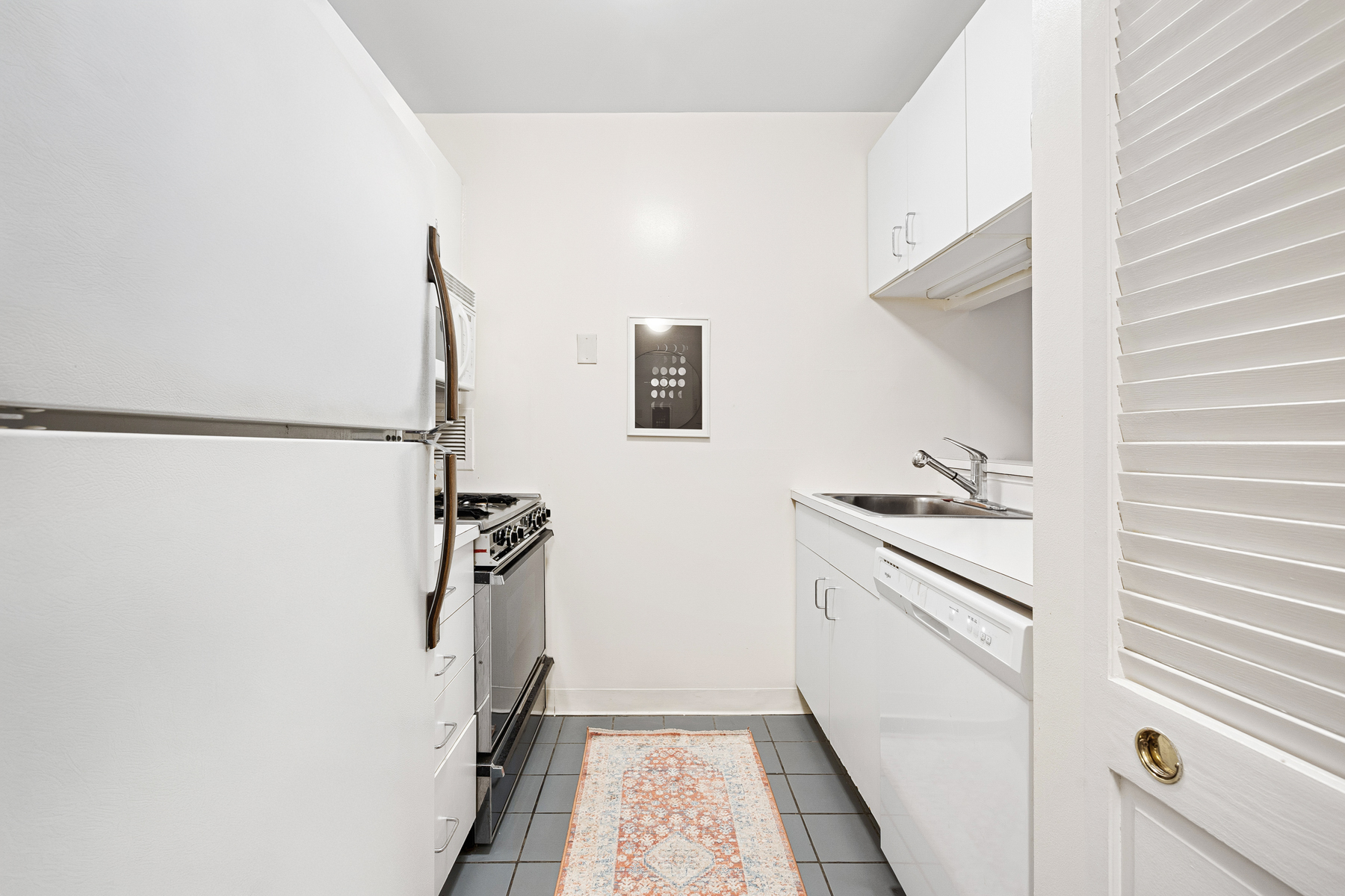 #6 photo, 2250 Broadway, मैनहटन Upper West Side , NY 10024