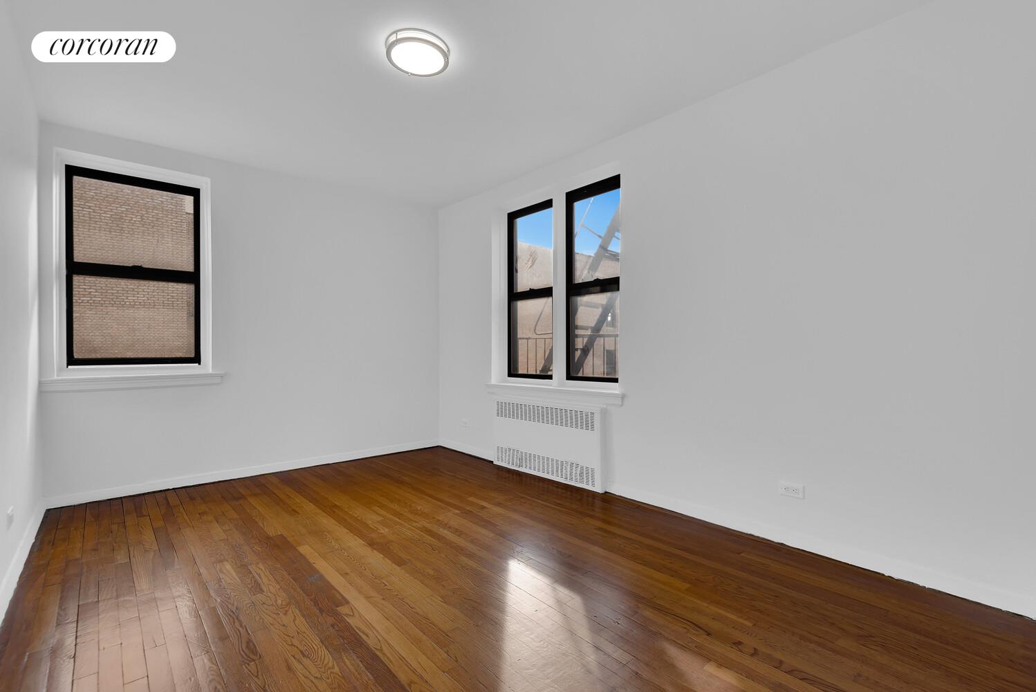 #6 photo, 2420 MORRIS Avenue, Fordham , NY 10468