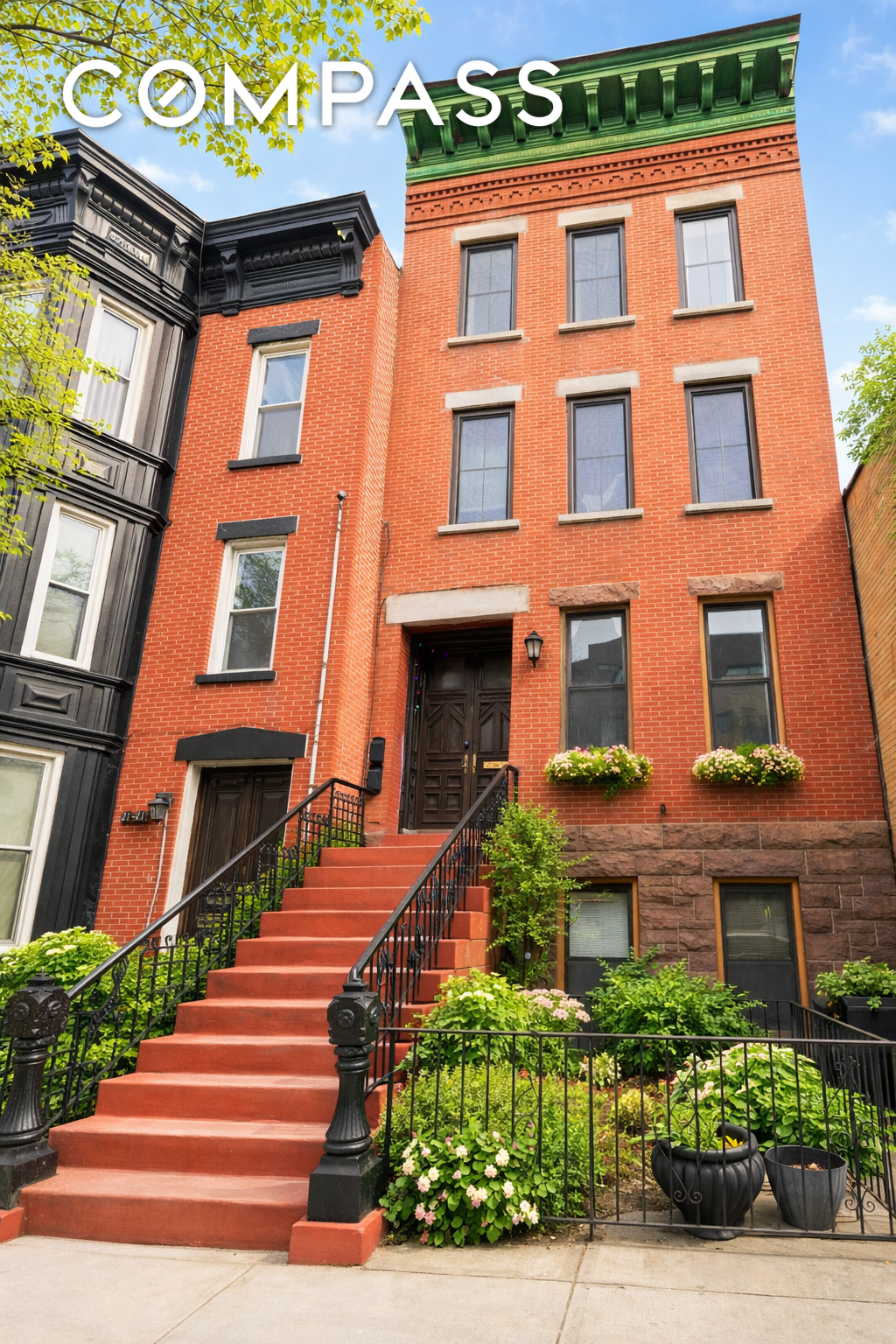 #10 photo, 11-21 44th Road, Long Island City , NY 11101