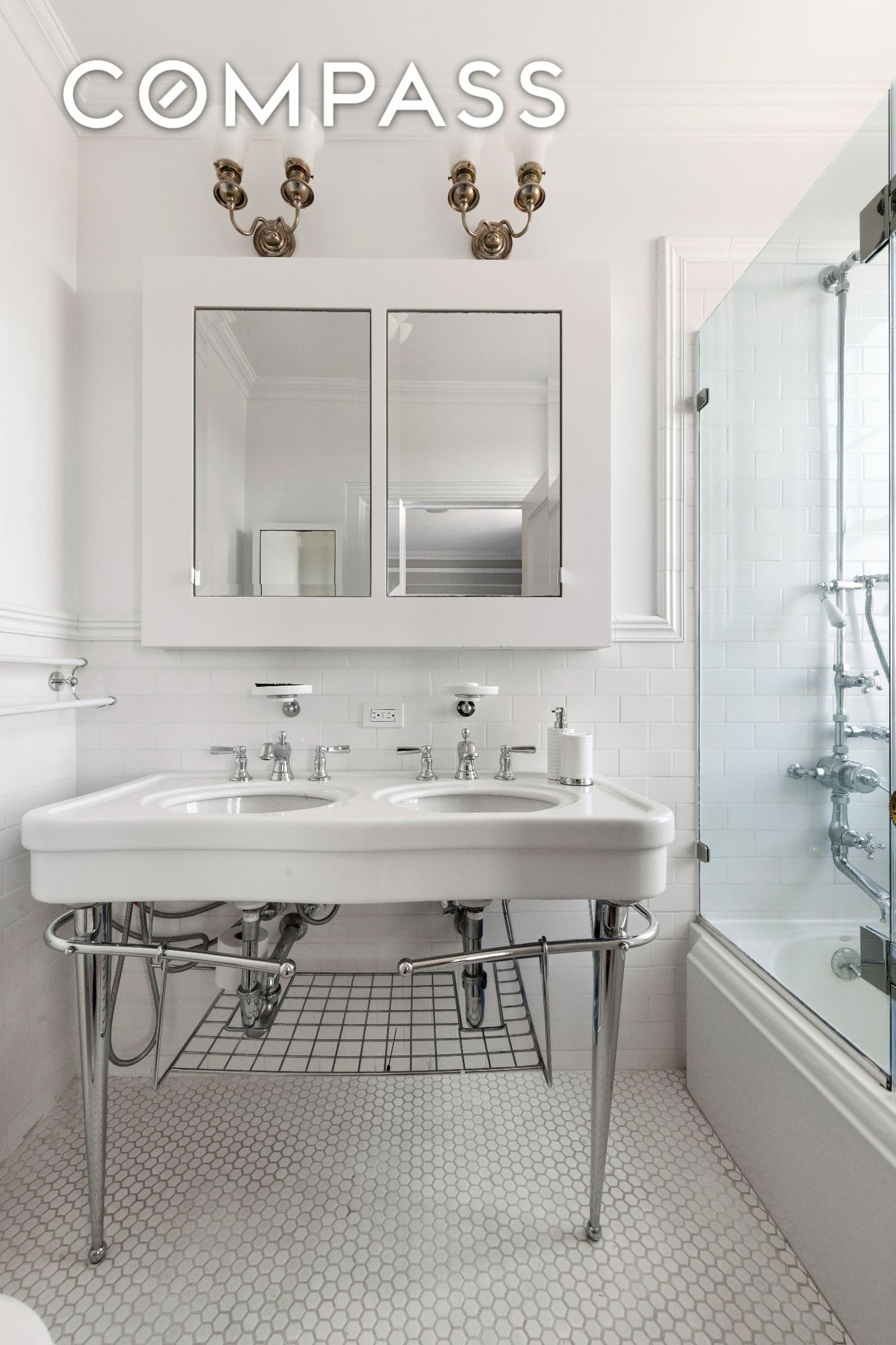 #12 photo, 1140 5th Avenue, Upper East Side , NY 10128