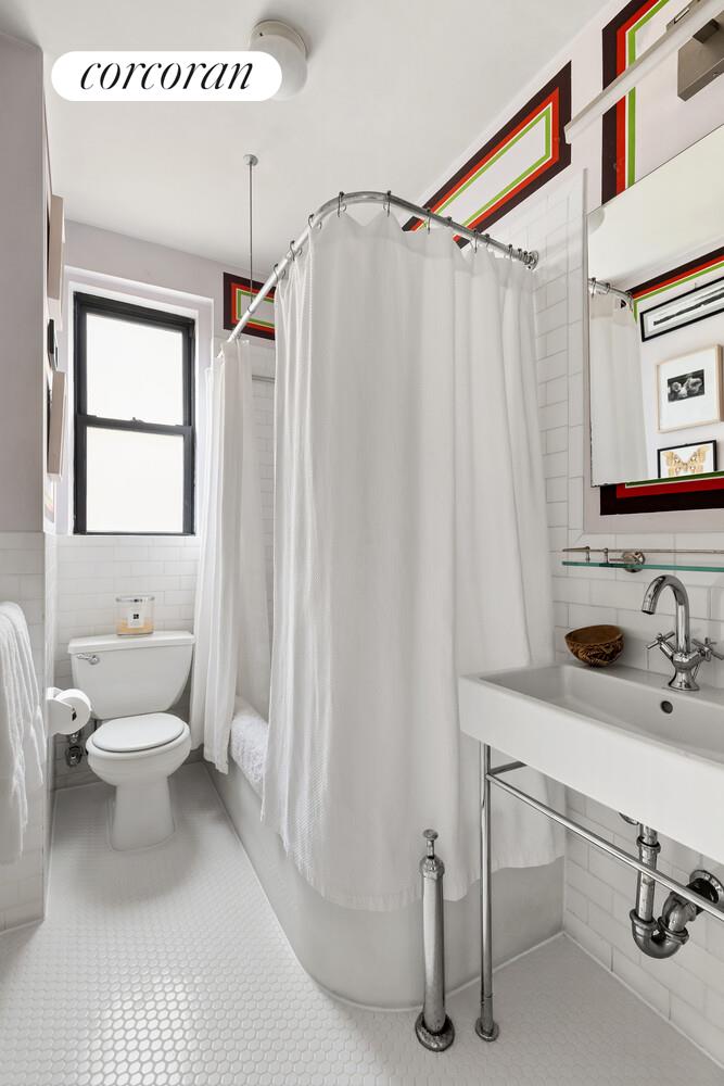 #6 photo, 141 E 3RD Street, 曼哈頓 东村区 East Village , NY 10009