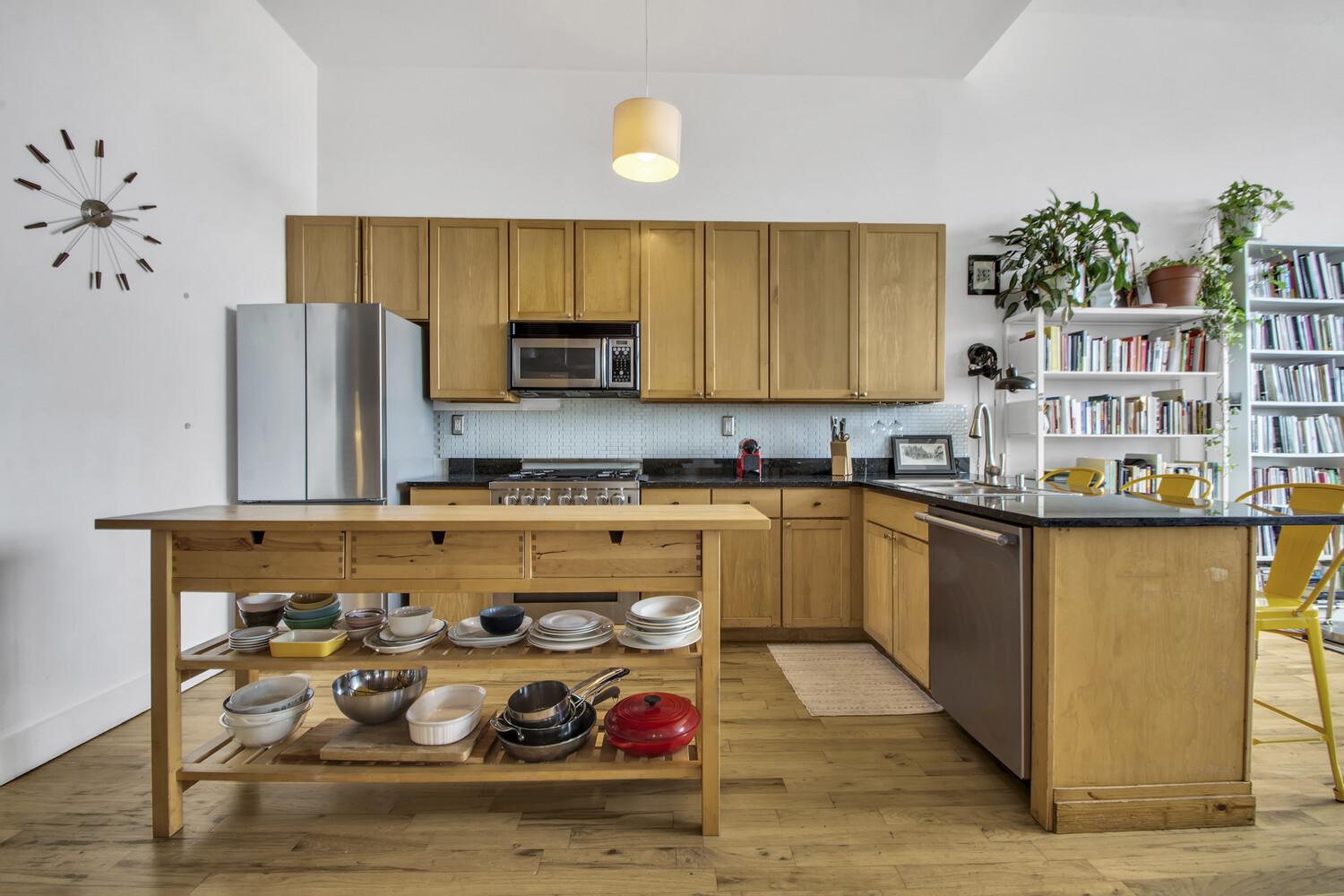 #3 photo, 689 MYRTLE Avenue, Bedford-Stuyvesant , NY 11205