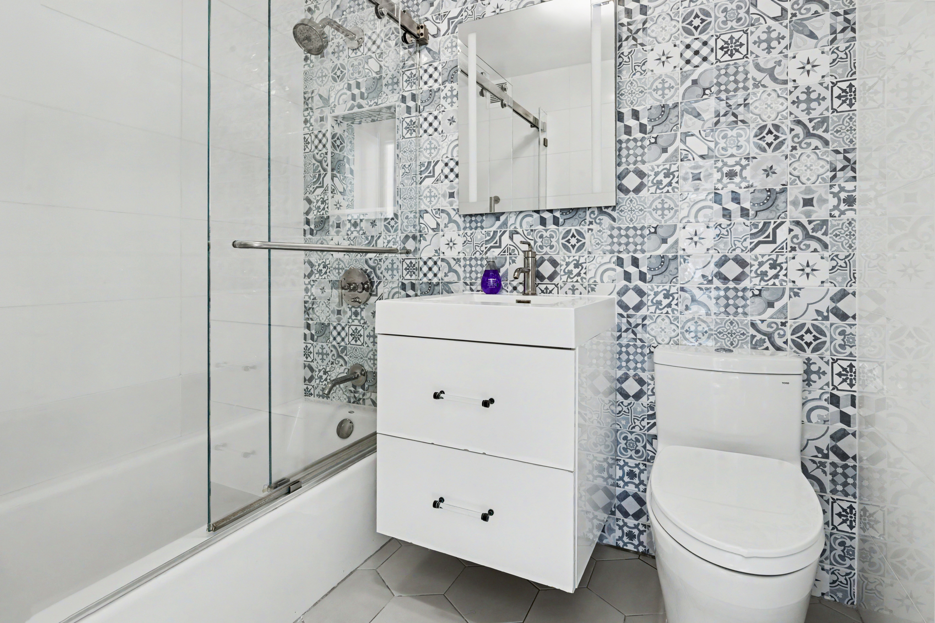 #12 photo, 200 E END Avenue, Yorkville , NY 10128