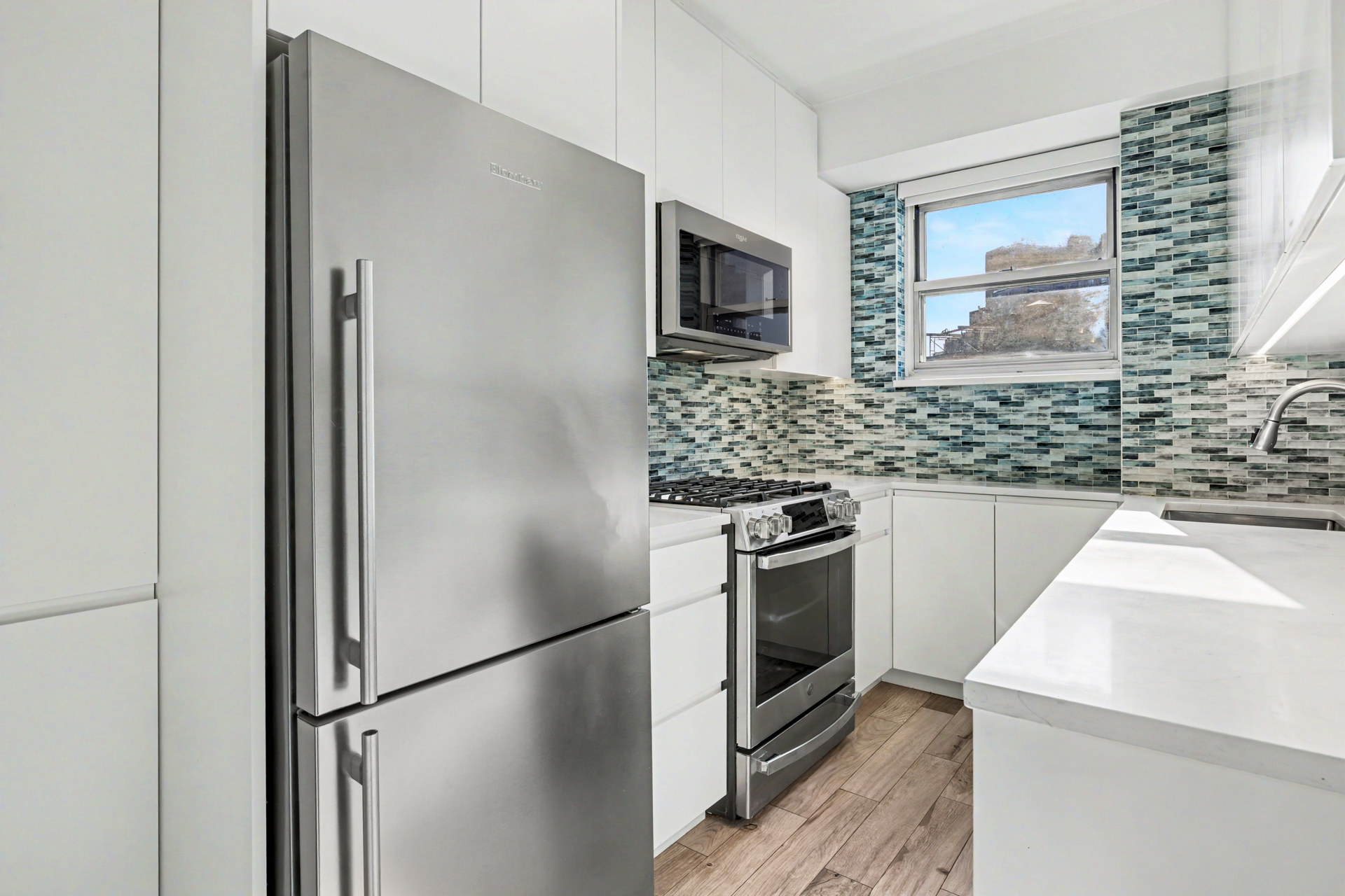 #7 photo, 200 E END Avenue, Yorkville , NY 10128