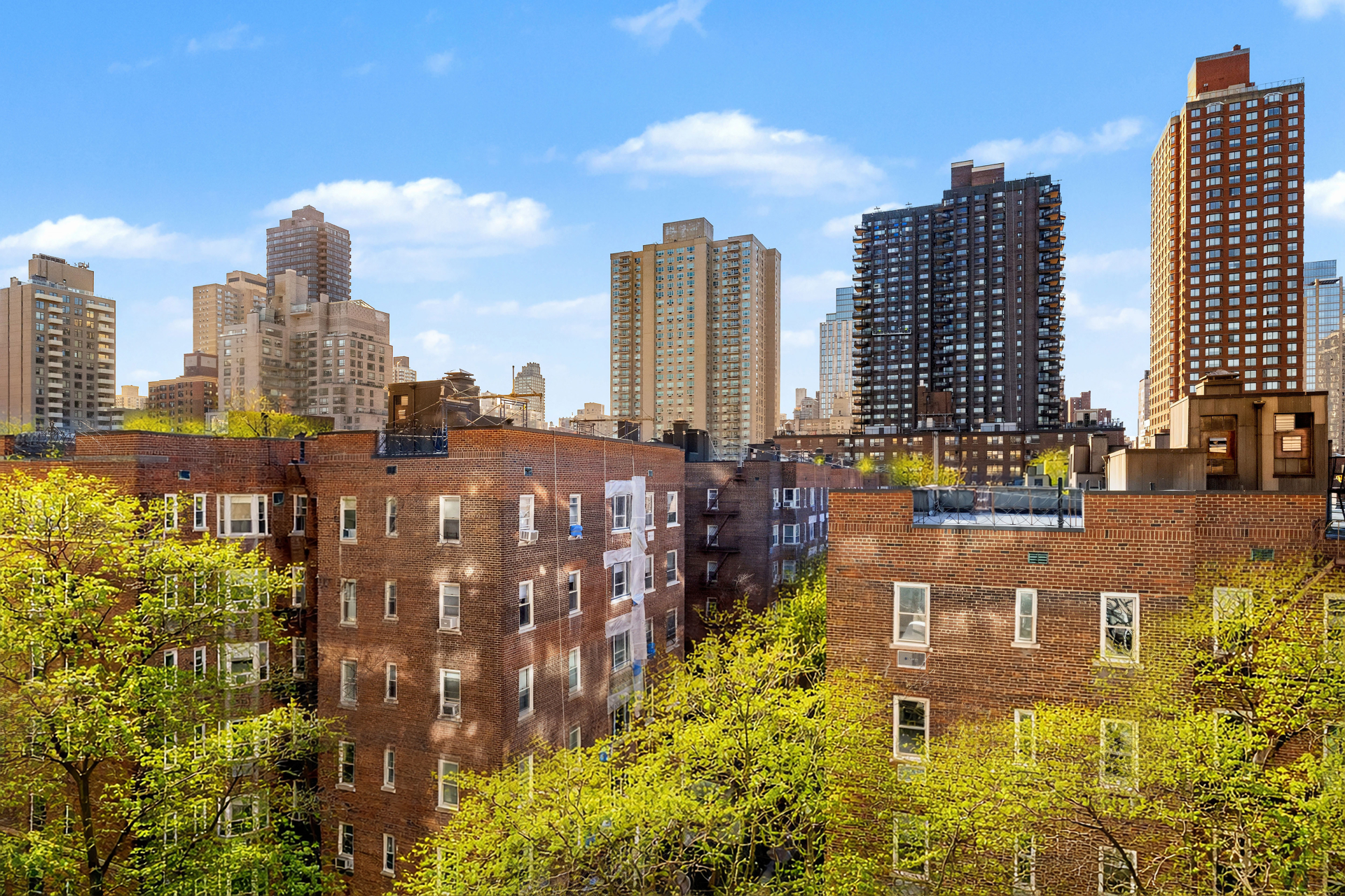 #9 photo, 200 E END Avenue, Yorkville , NY 10128