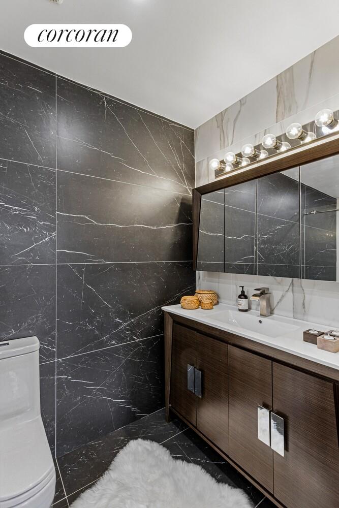 #10 photo, 697 MONROE Street, Stuyvesant Heights , NY 11221