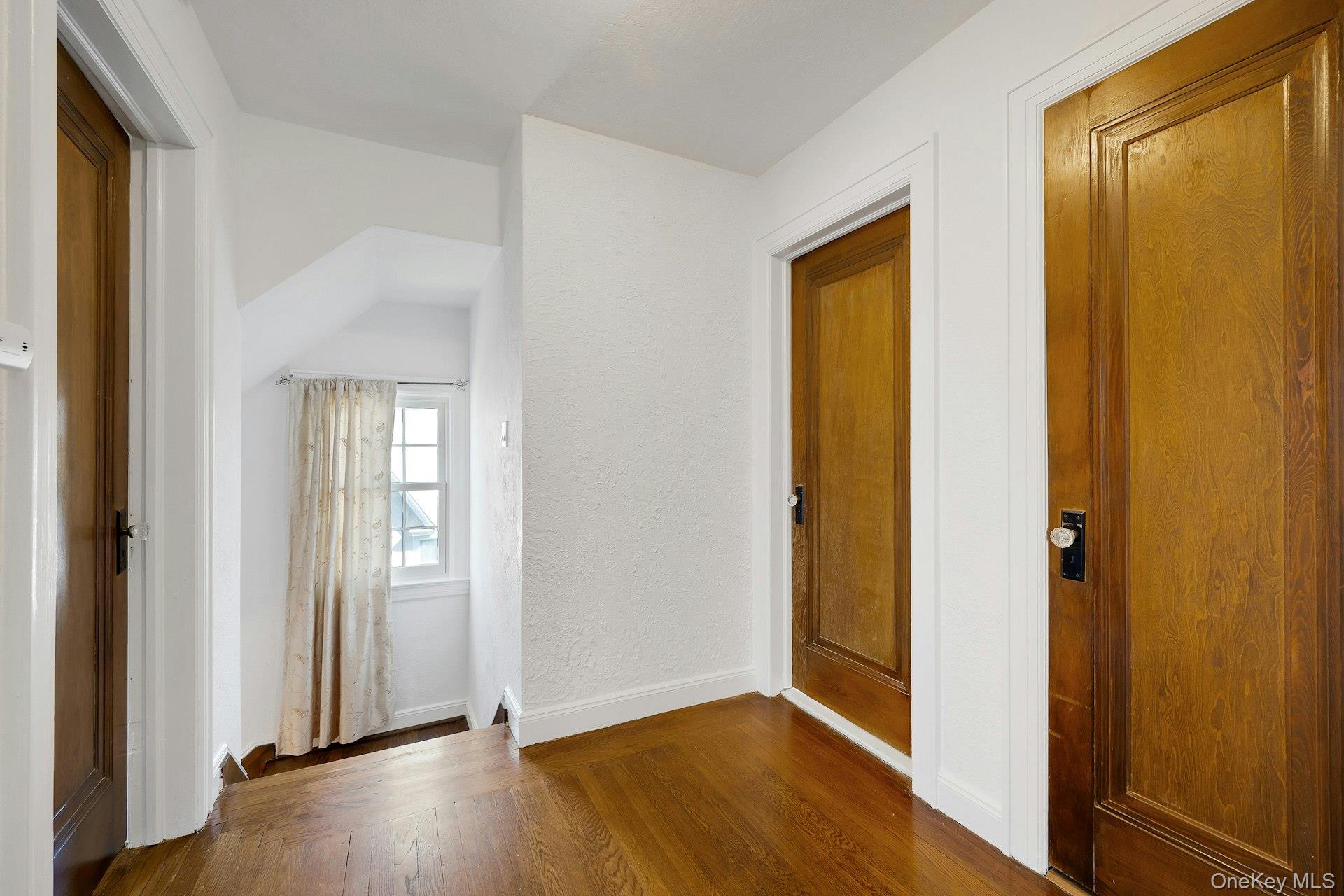 #15 photo, 156 Park Drive, Eastchester , NY 10709