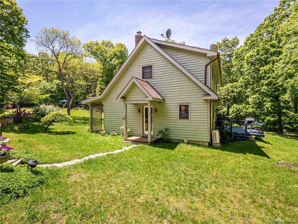 #10 photo, 74 Hilltop Road, Rhinebeck , NY 12572