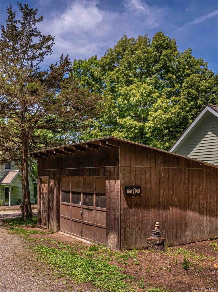 #7 photo, 74 Hilltop Road, Rhinebeck , NY 12572