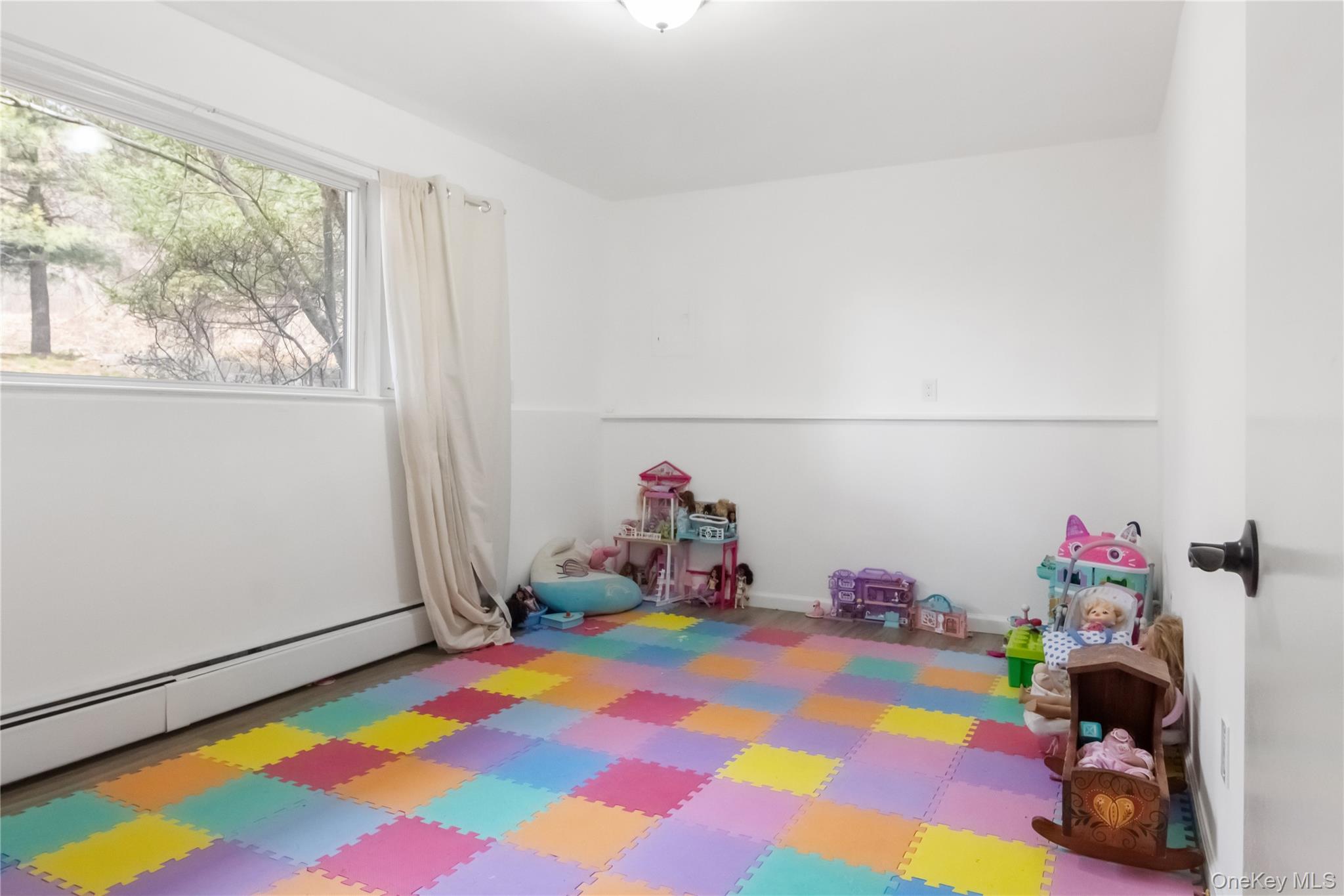 #17 photo, 284 Ridge Road, New City , NY 10956