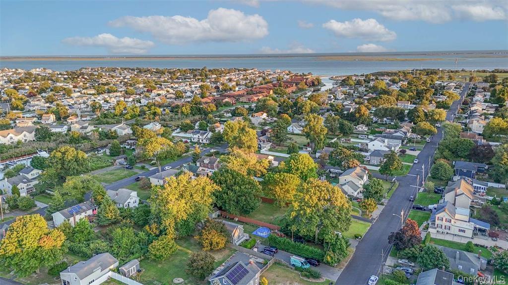 #16 photo, 45 Jervis Avenue, 东长岛 Copiague , NY 11726