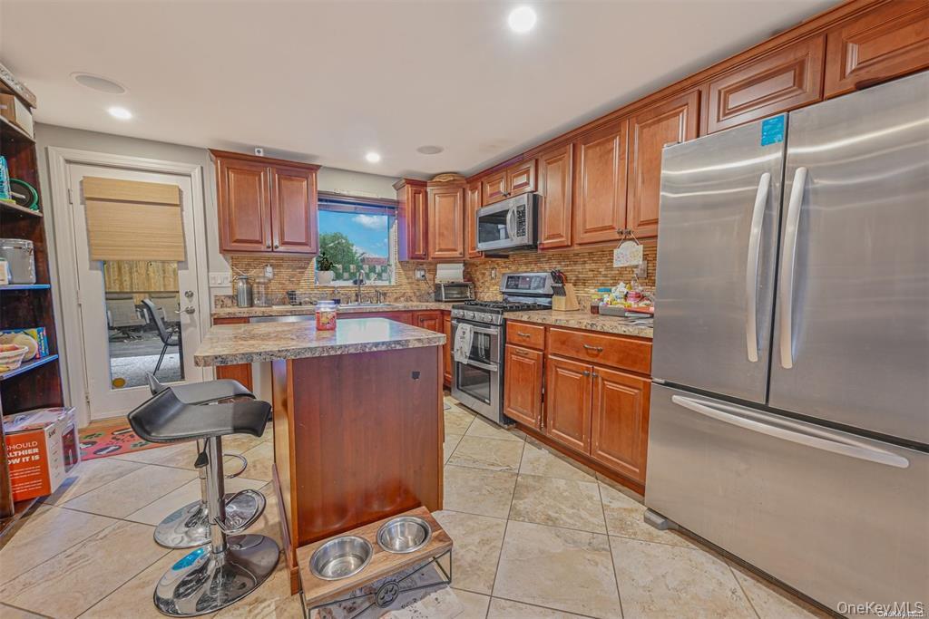 #9 photo, 45 Jervis Avenue, 东长岛 Copiague , NY 11726