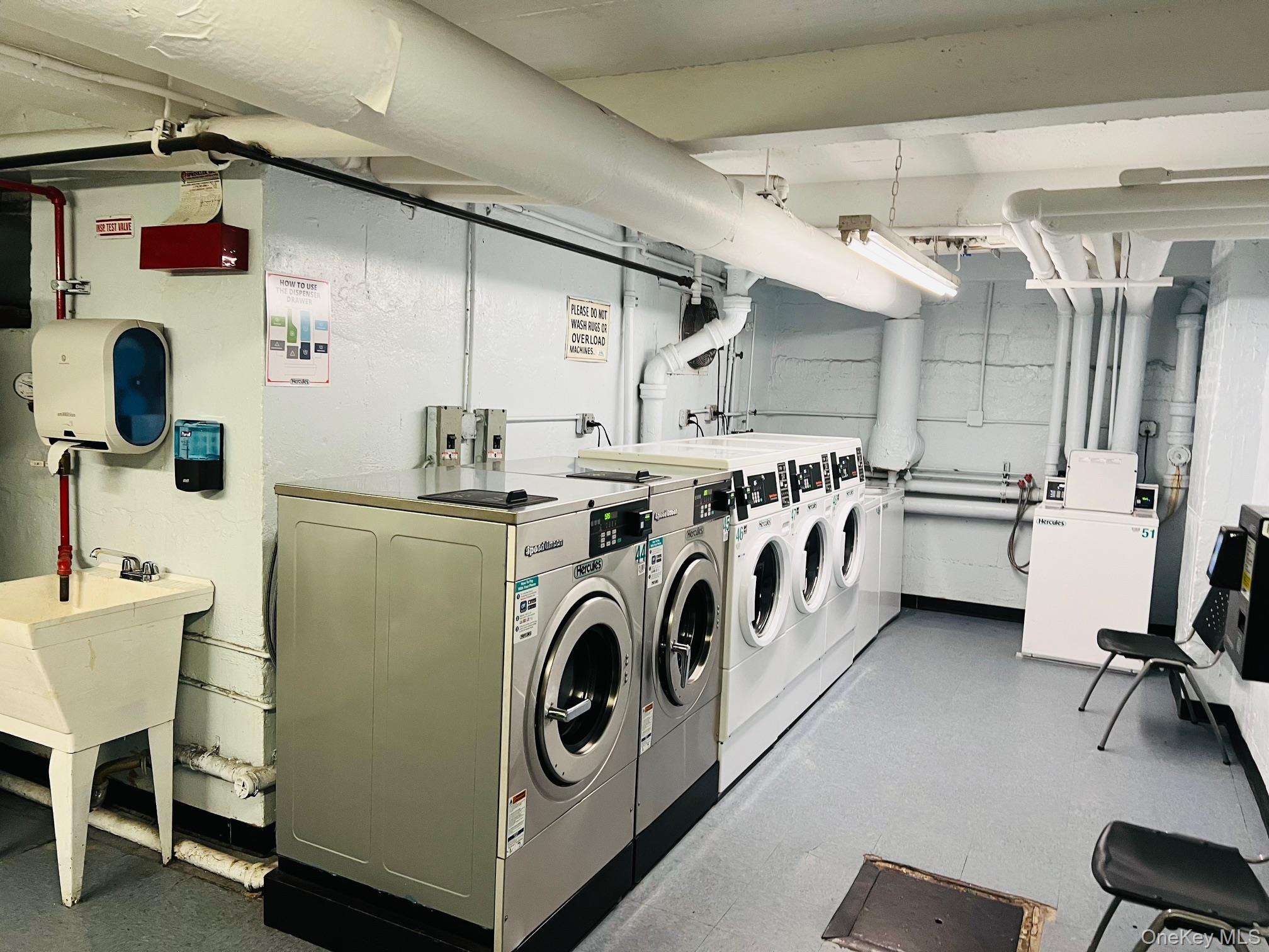 #11 photo, 80-35 Springfield Boulevard, Queens Village , NY 11427