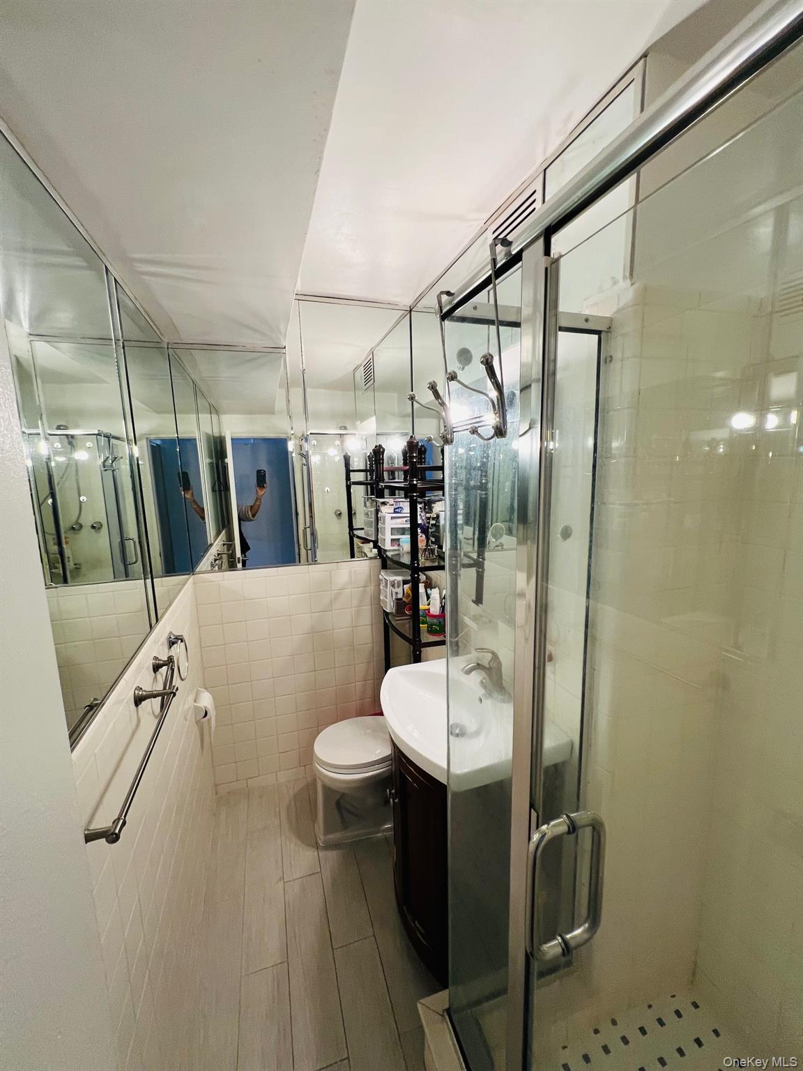 #7 photo, 80-35 Springfield Boulevard, Queens Village , NY 11427