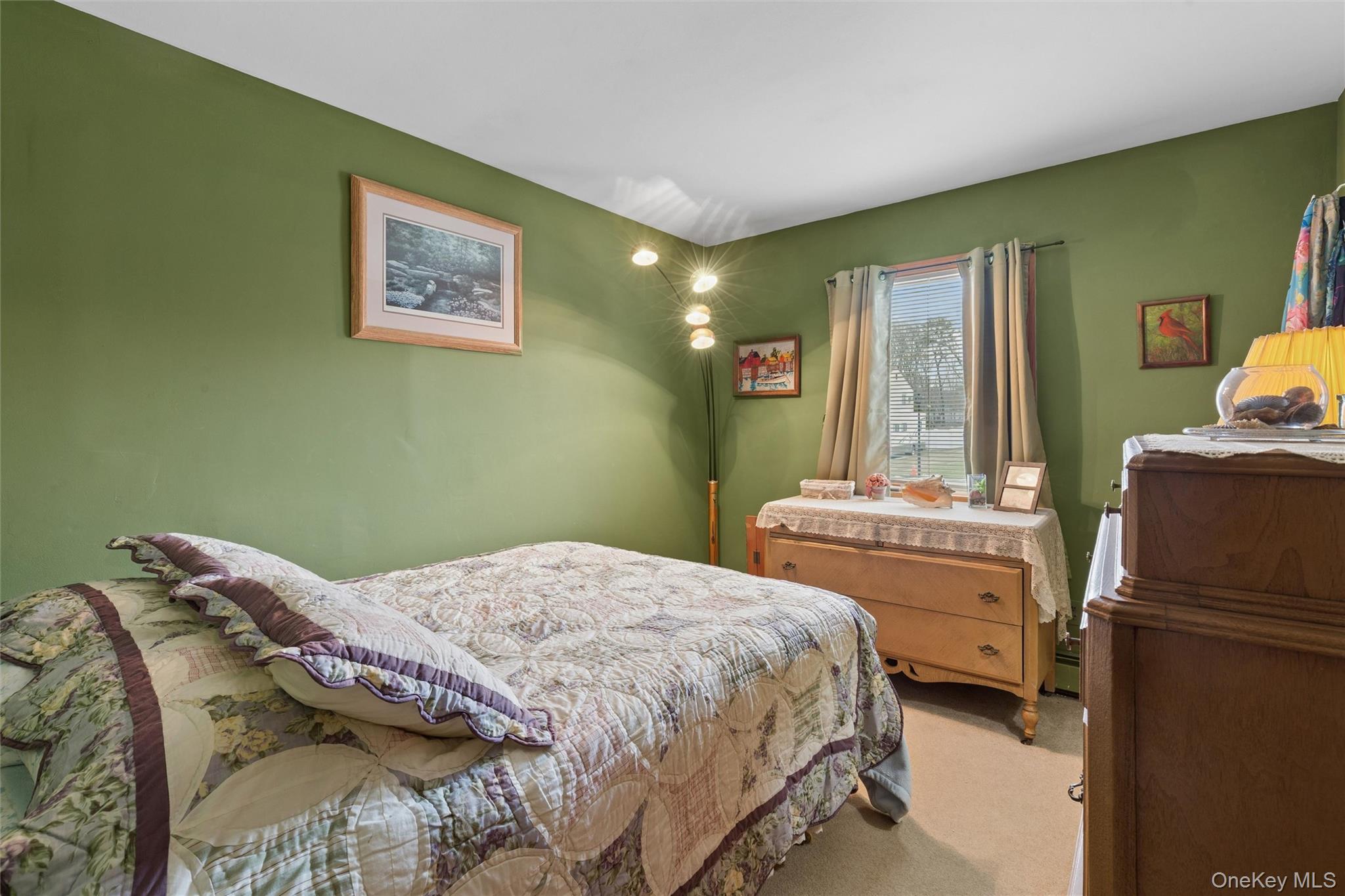 #11 photo, 140 Oak Street, 东长岛 Medford , NY 11763