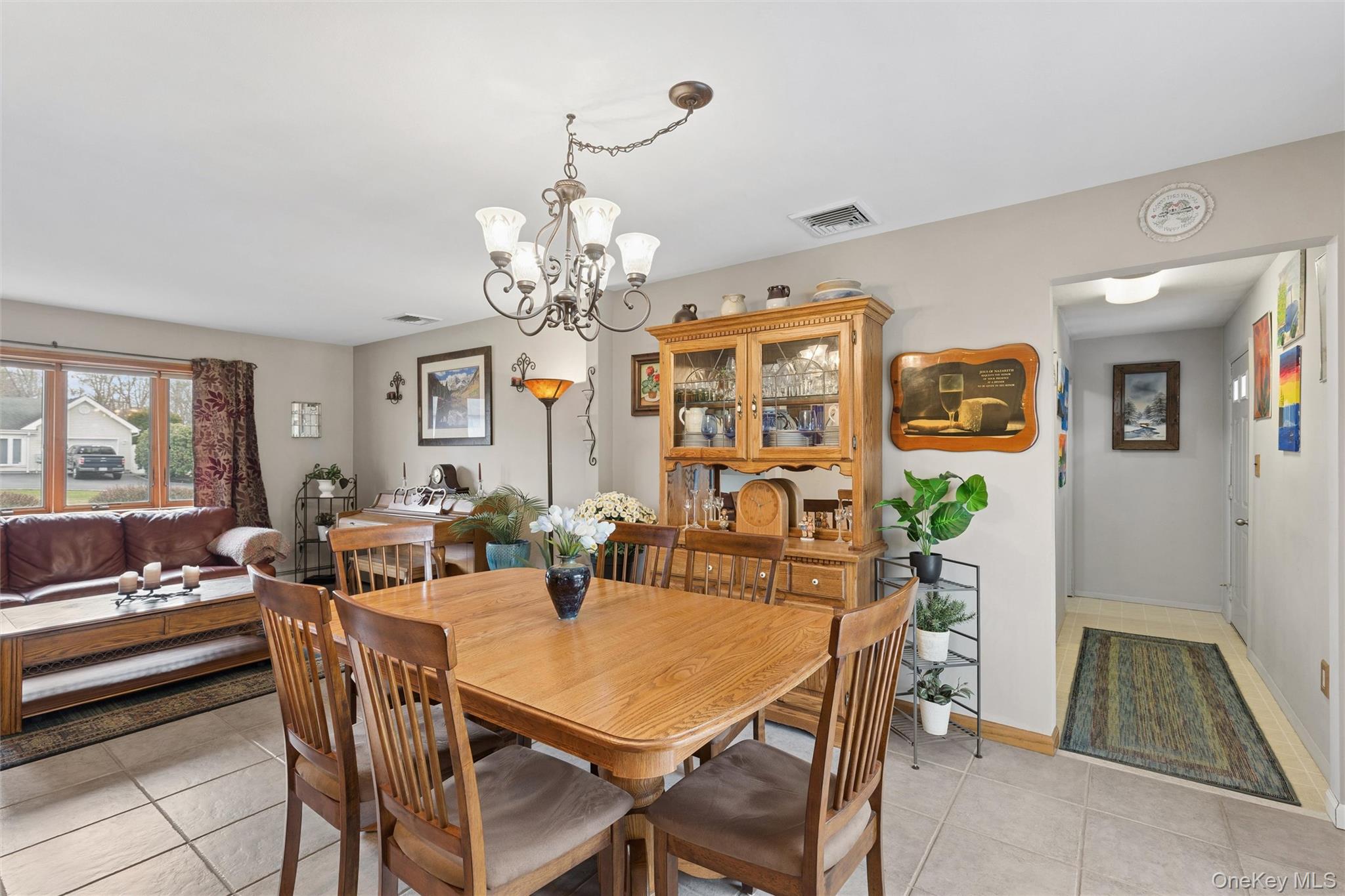 #6 photo, 140 Oak Street, 东长岛 Medford , NY 11763