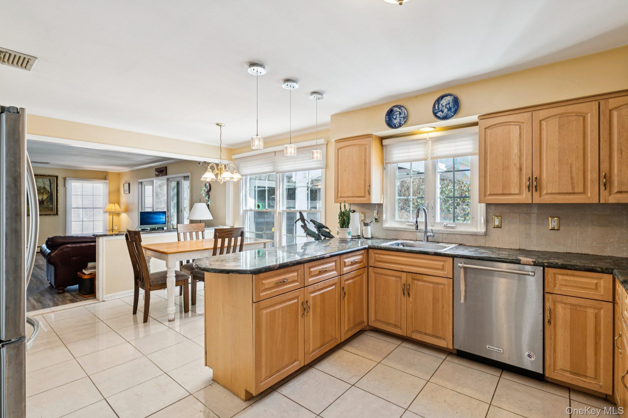 #10 photo, 2 Three Pond Road, 东长岛 Smithtown , NY 11787