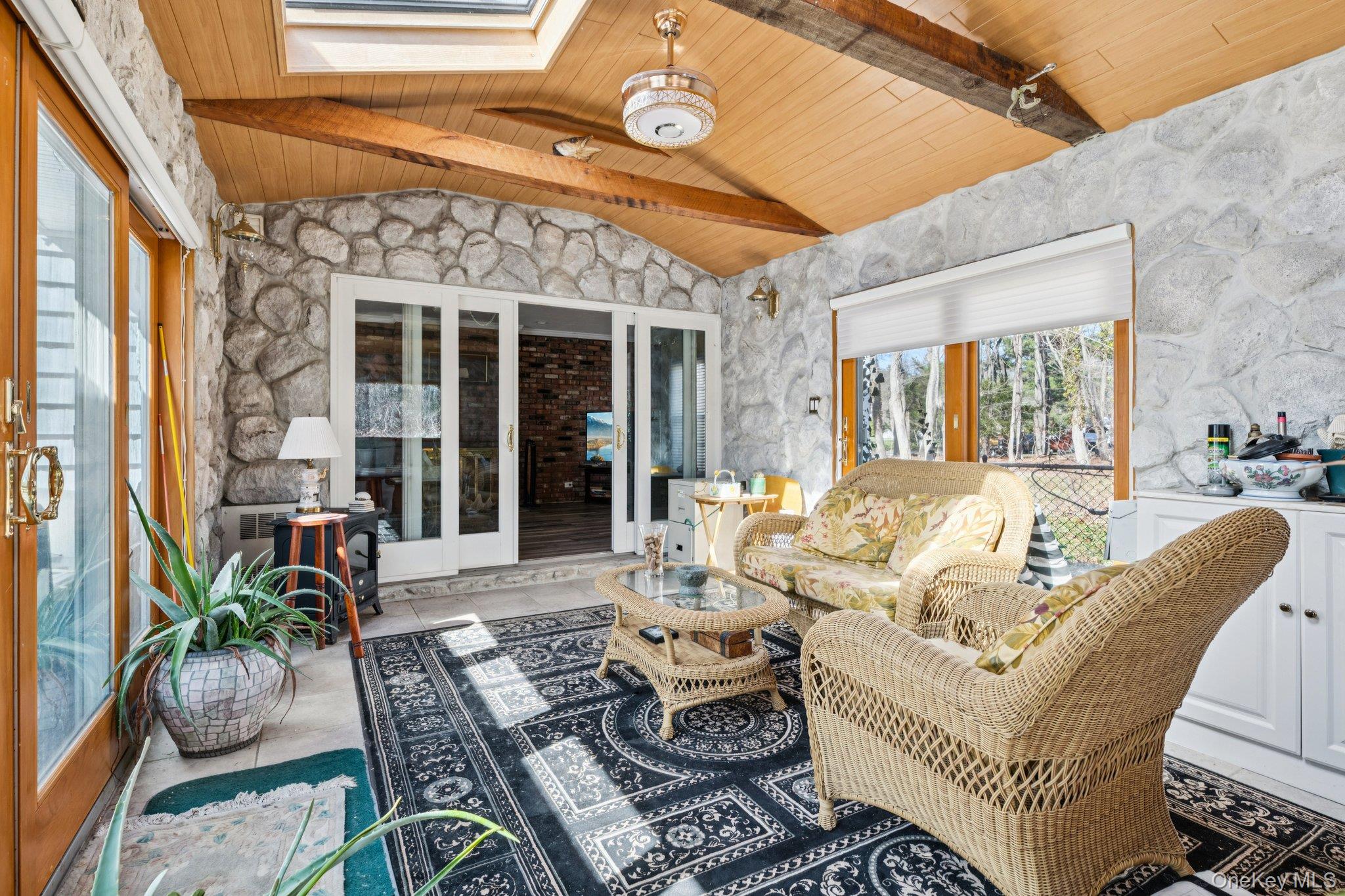 #14 photo, 2 Three Pond Road, 东长岛 Smithtown , NY 11787