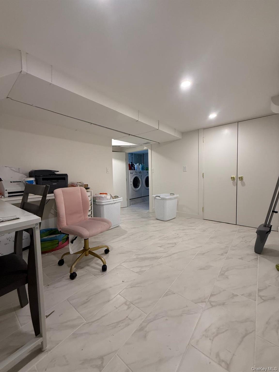 #10 photo, 23 Geoffrey Lane, ناسو Hewlett , NY 11557