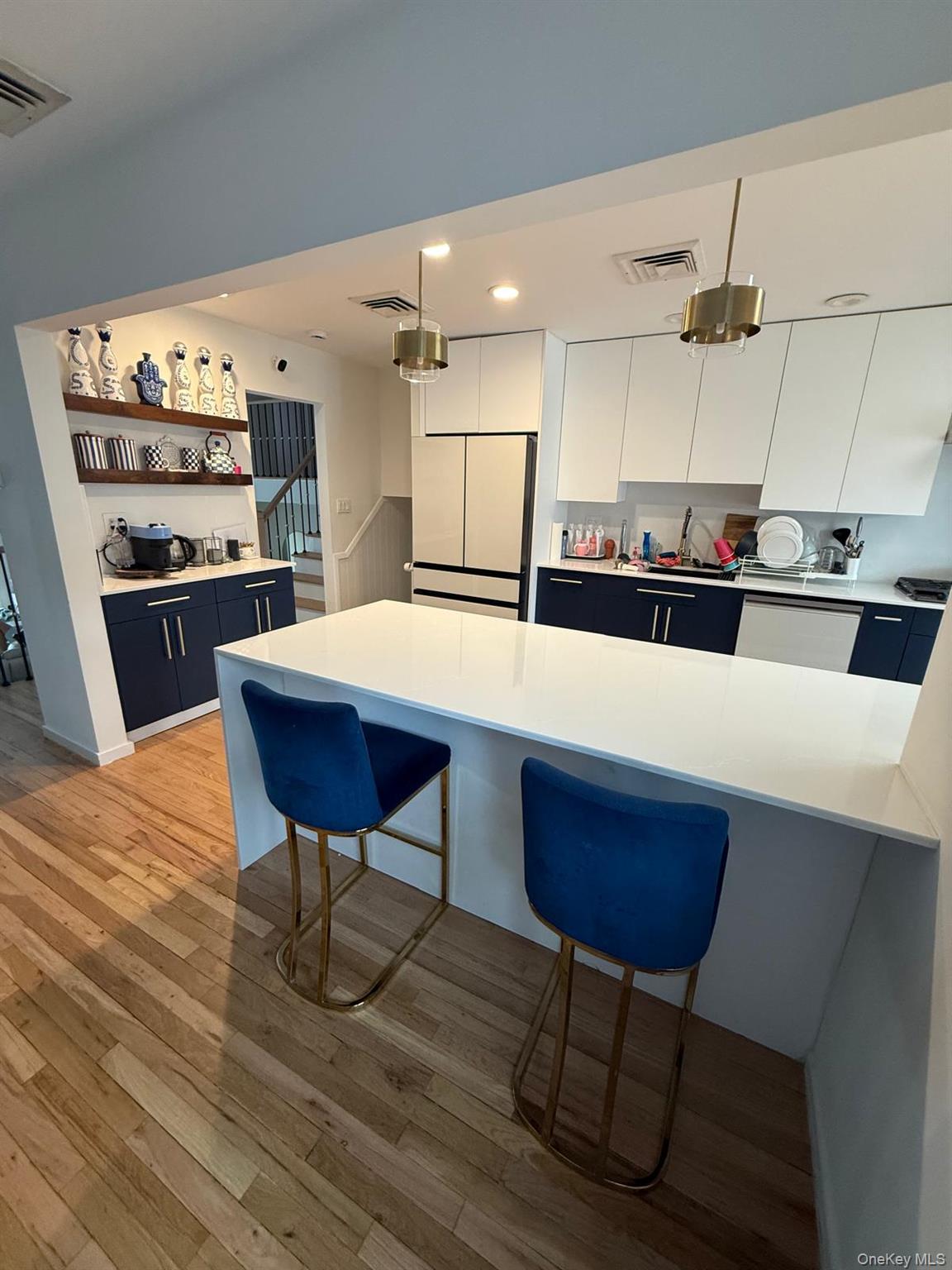 #13 photo, 23 Geoffrey Lane, ناسو Hewlett , NY 11557