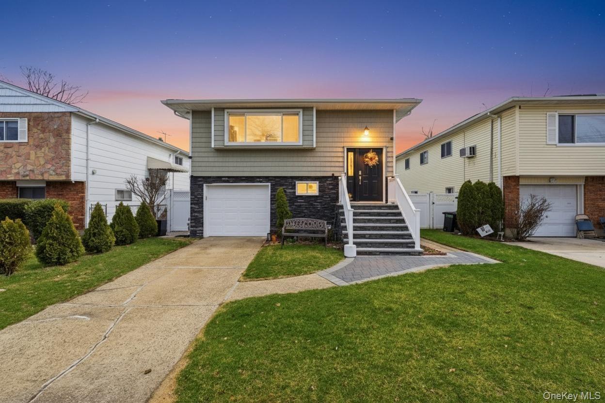 #1 photo, 38 Sutton Street, 长岛 Hempstead , NY 11550