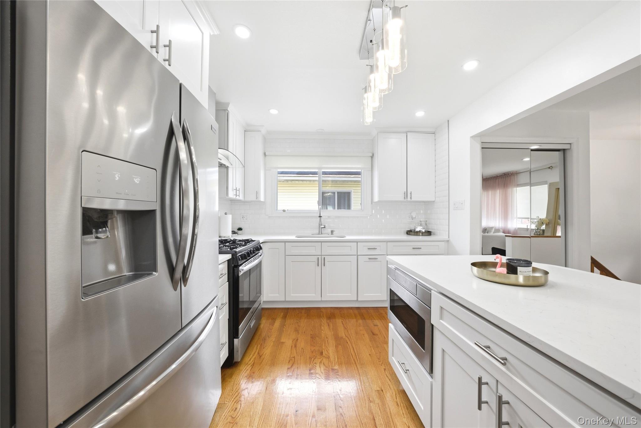 #12 photo, 38 Sutton Street, Hempstead , NY 11550