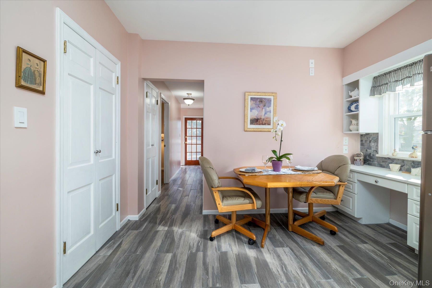 #18 photo, 76 Driscoll Avenue, 长岛 Rockville Centre , NY 11570