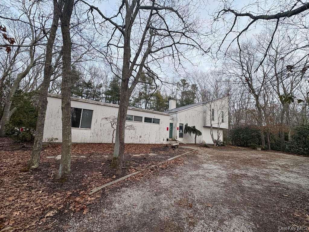 #1 photo, 22 N Quarter Road, 东长岛 Westhampton , NY 11977