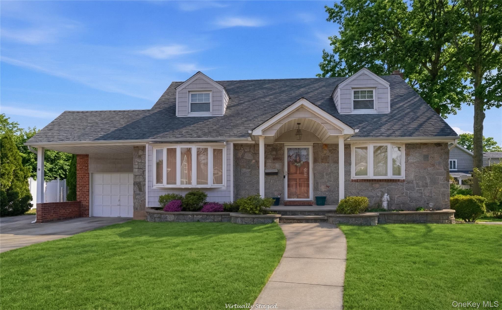 #1 photo, 119 Woodoak Drive, 長島 Westbury , NY 11590