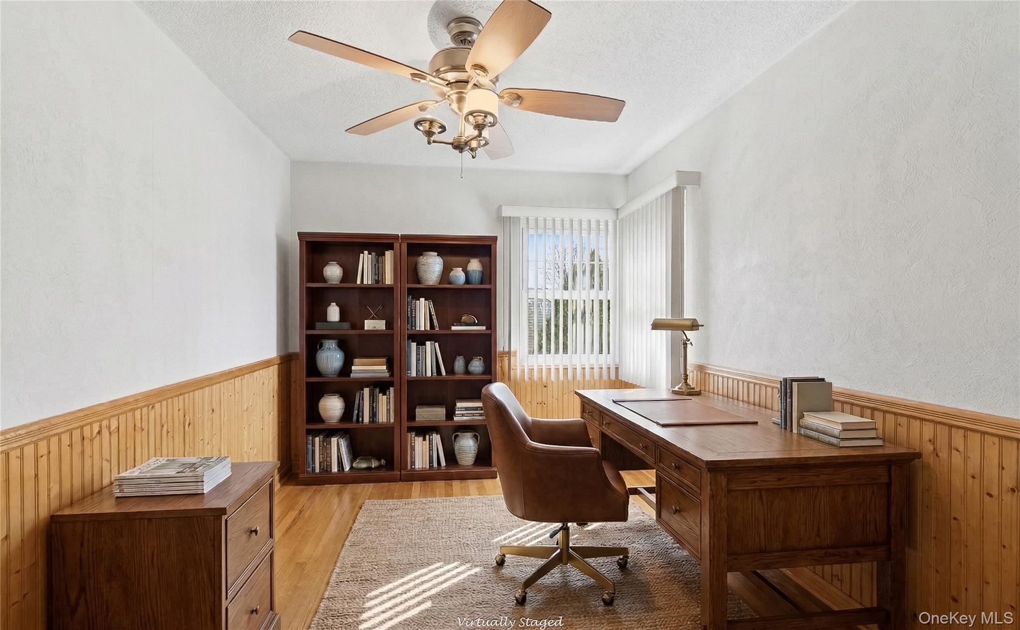 #19 photo, 119 Woodoak Drive, 長島 Westbury , NY 11590