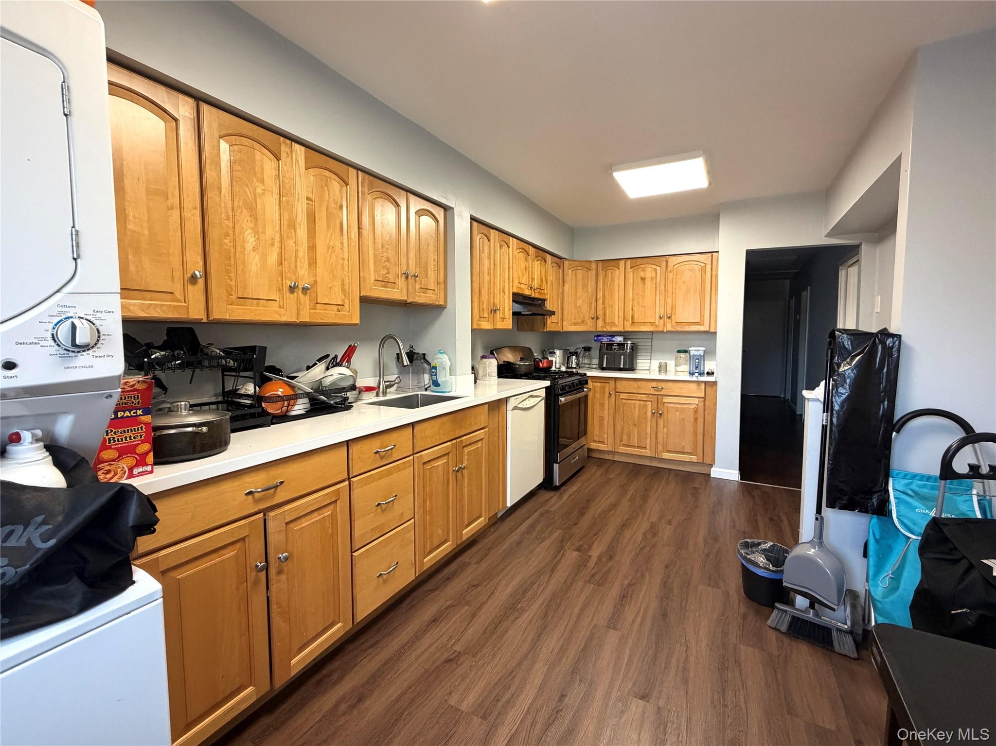 #3 photo, 27-30 Francis Lewis Boulevard, Flushing , NY 11358