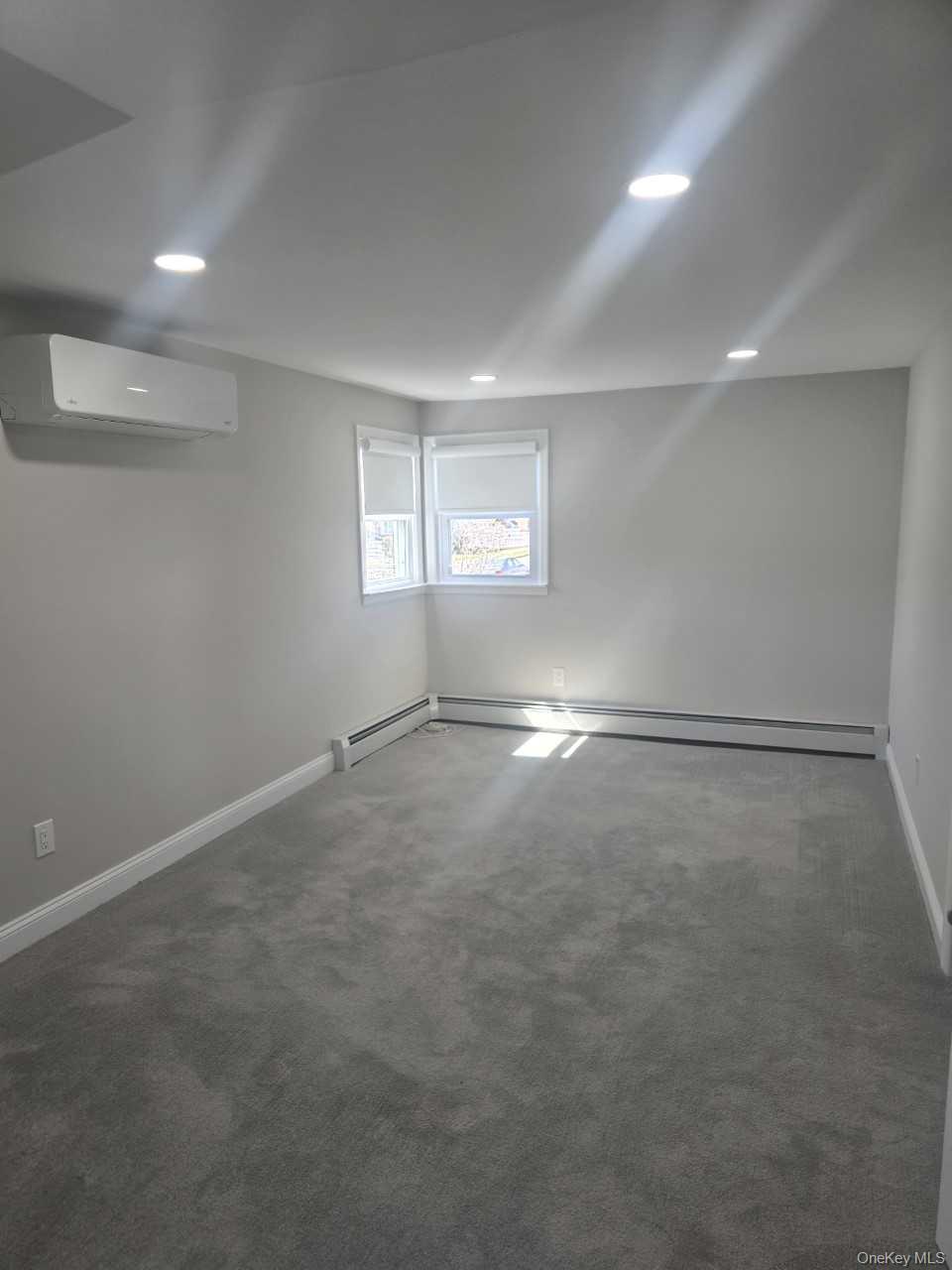 #6 photo, 119 Crown Avenue, Elmont , NY 11003