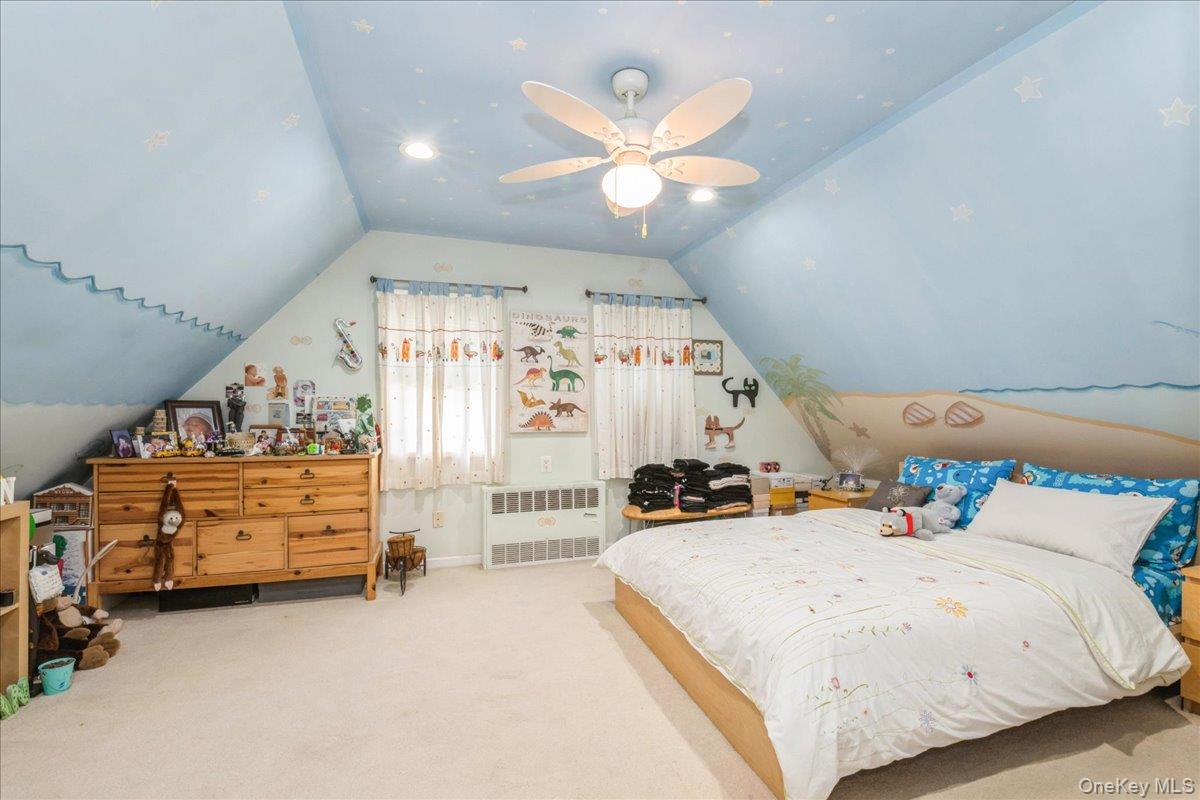 #15 photo, 20047 39th Avenue, Bayside , NY 11361