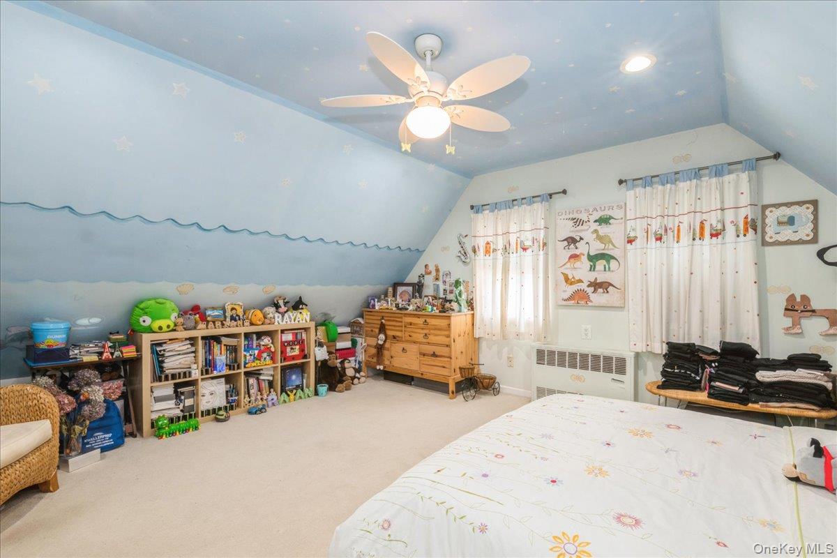 #16 photo, 20047 39th Avenue, Bayside , NY 11361