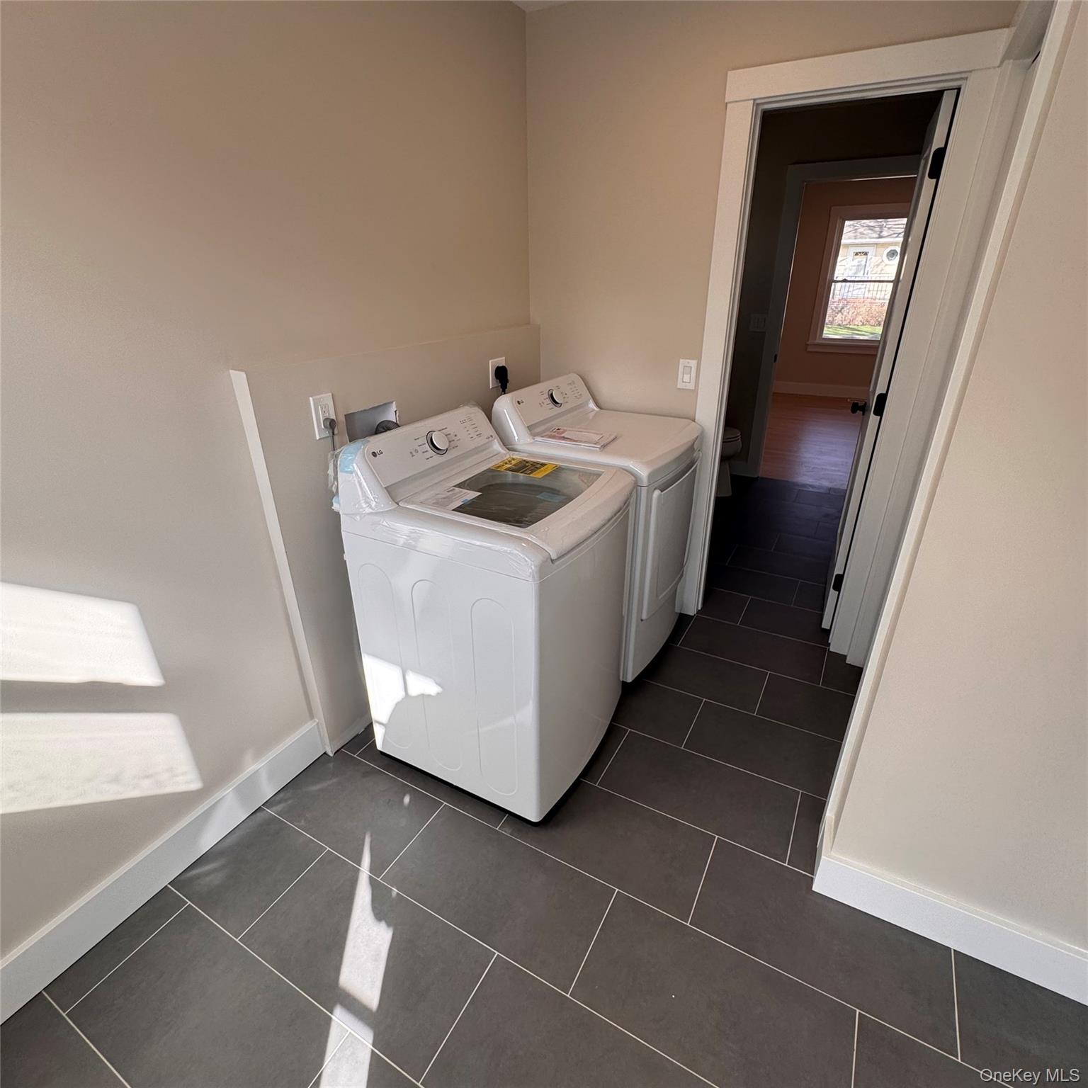 #20 photo, 91 17th Street, Wading River , NY 11792