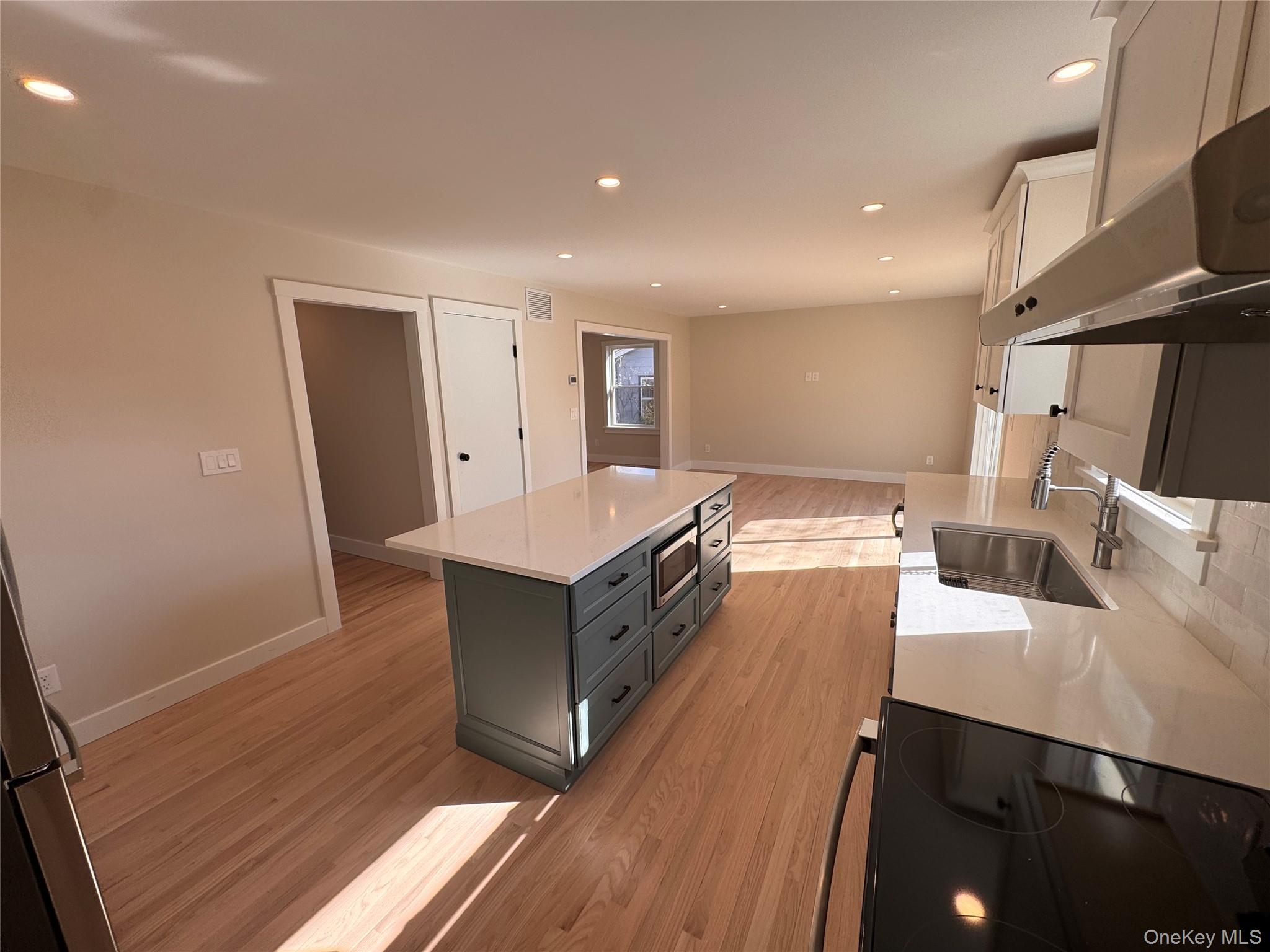 #4 photo, 91 17th Street, Wading River , NY 11792