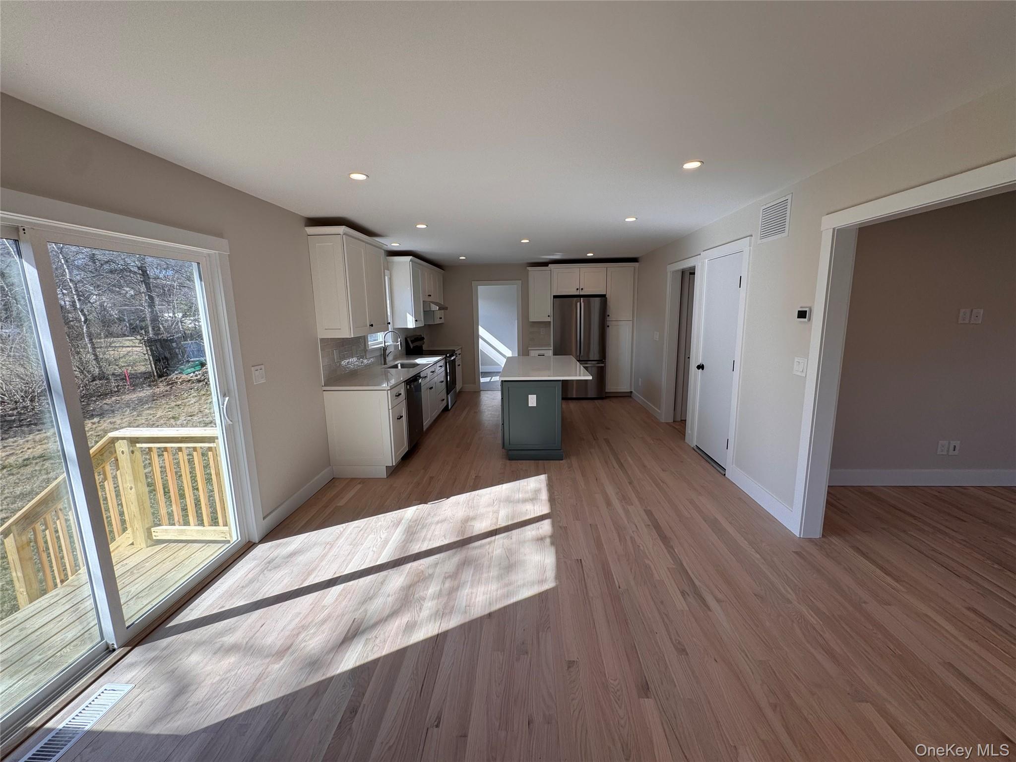 #5 photo, 91 17th Street, Wading River , NY 11792