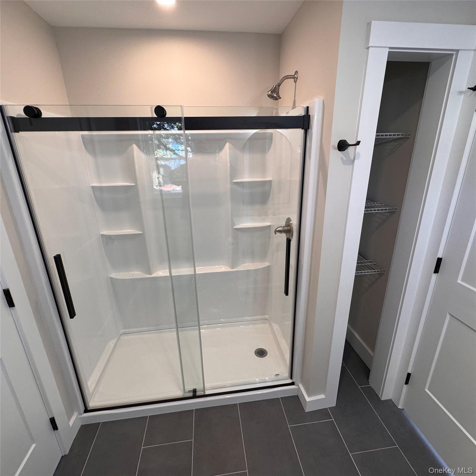 #8 photo, 91 17th Street, Wading River , NY 11792