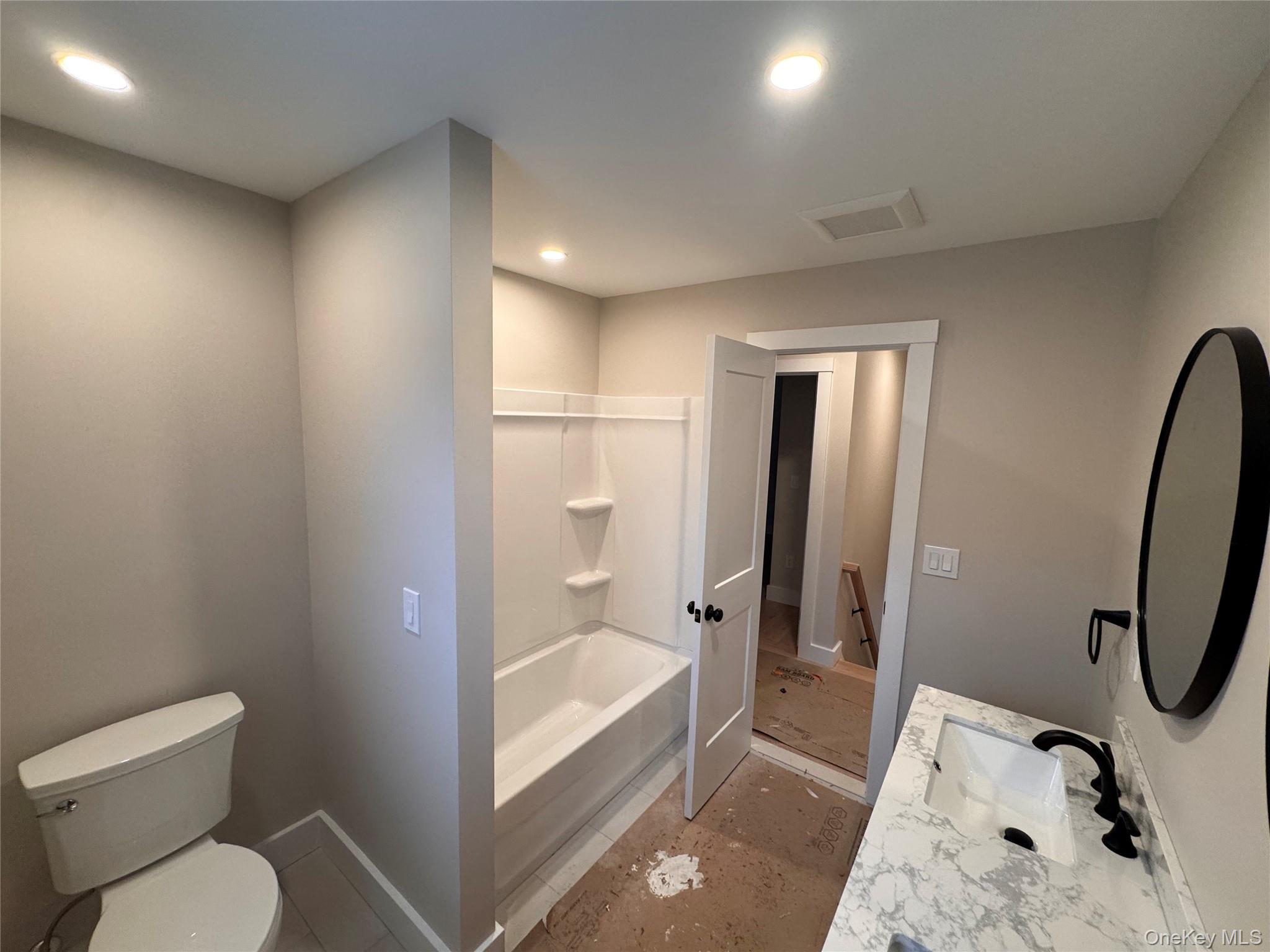 #9 photo, 91 17th Street, Wading River , NY 11792