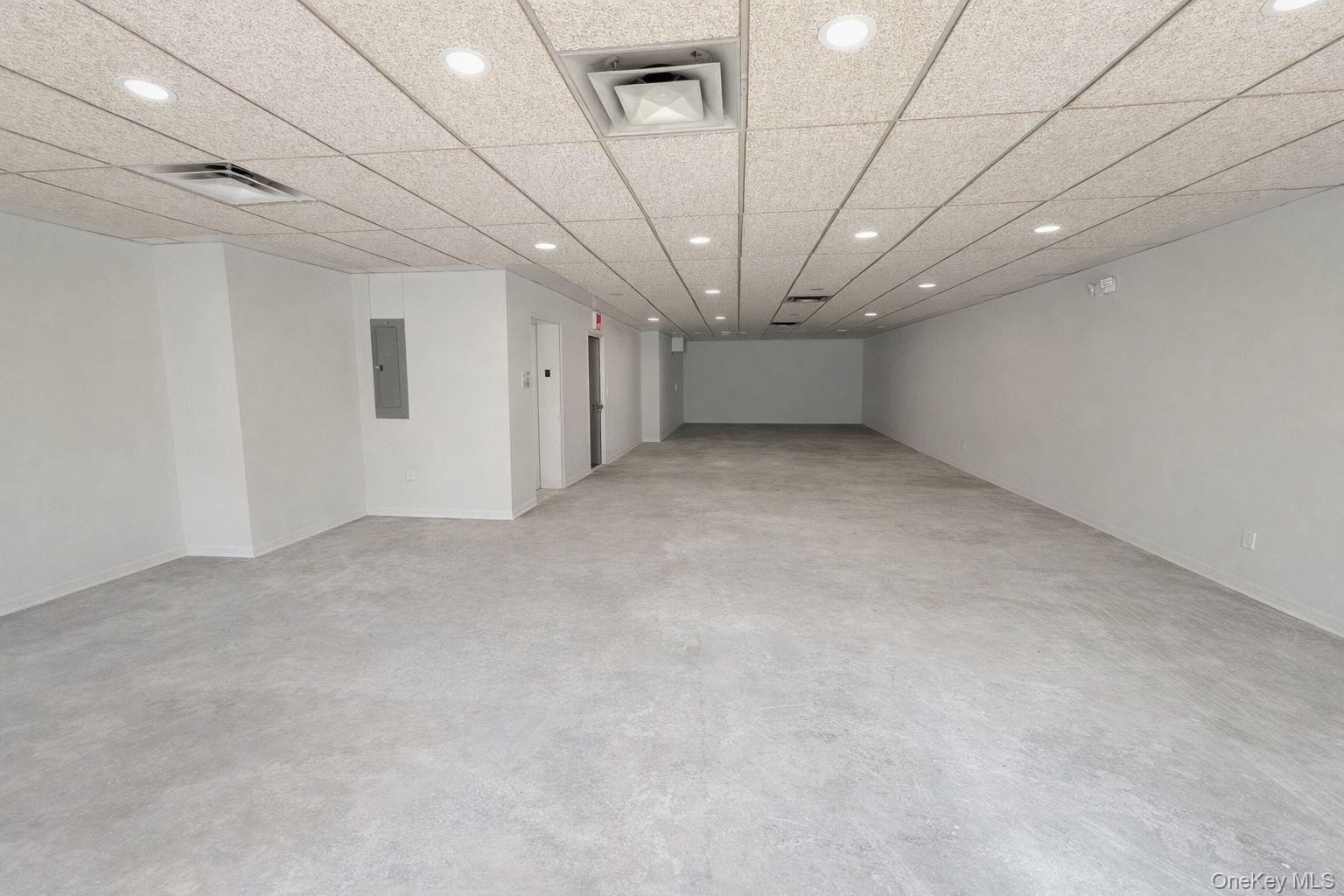 #4 photo, 13621 41st Avenue, Flushing , NY 11355