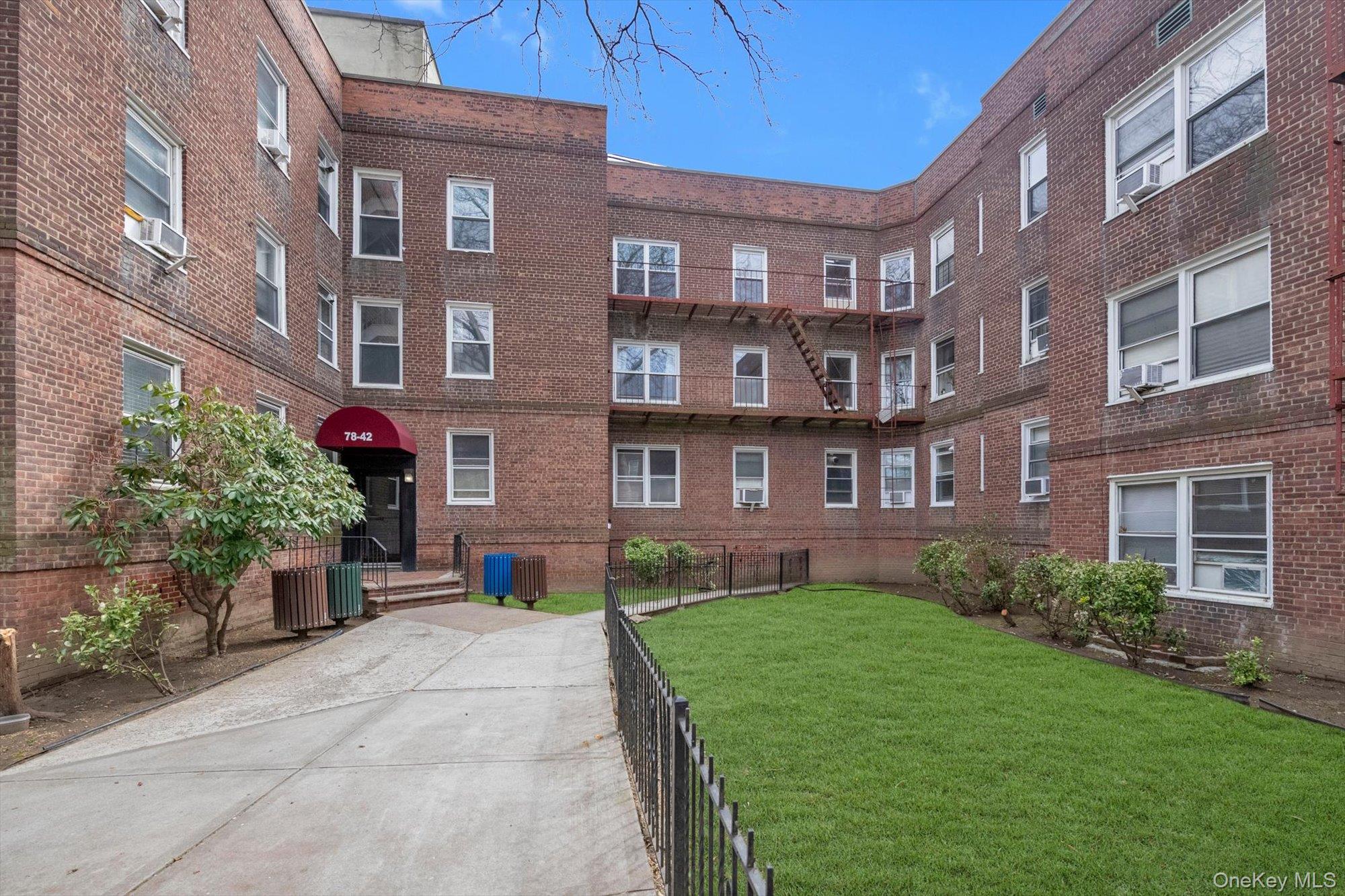 #2 photo, 78-42 Main Street, Flushing , NY 11747