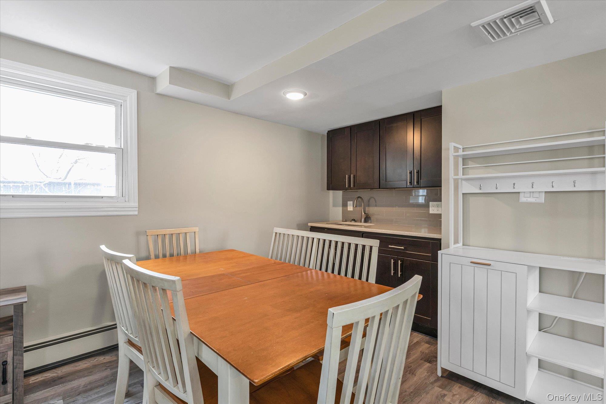 #14 photo, 35 Lee Avenue, 东长岛 Babylon , NY 11702