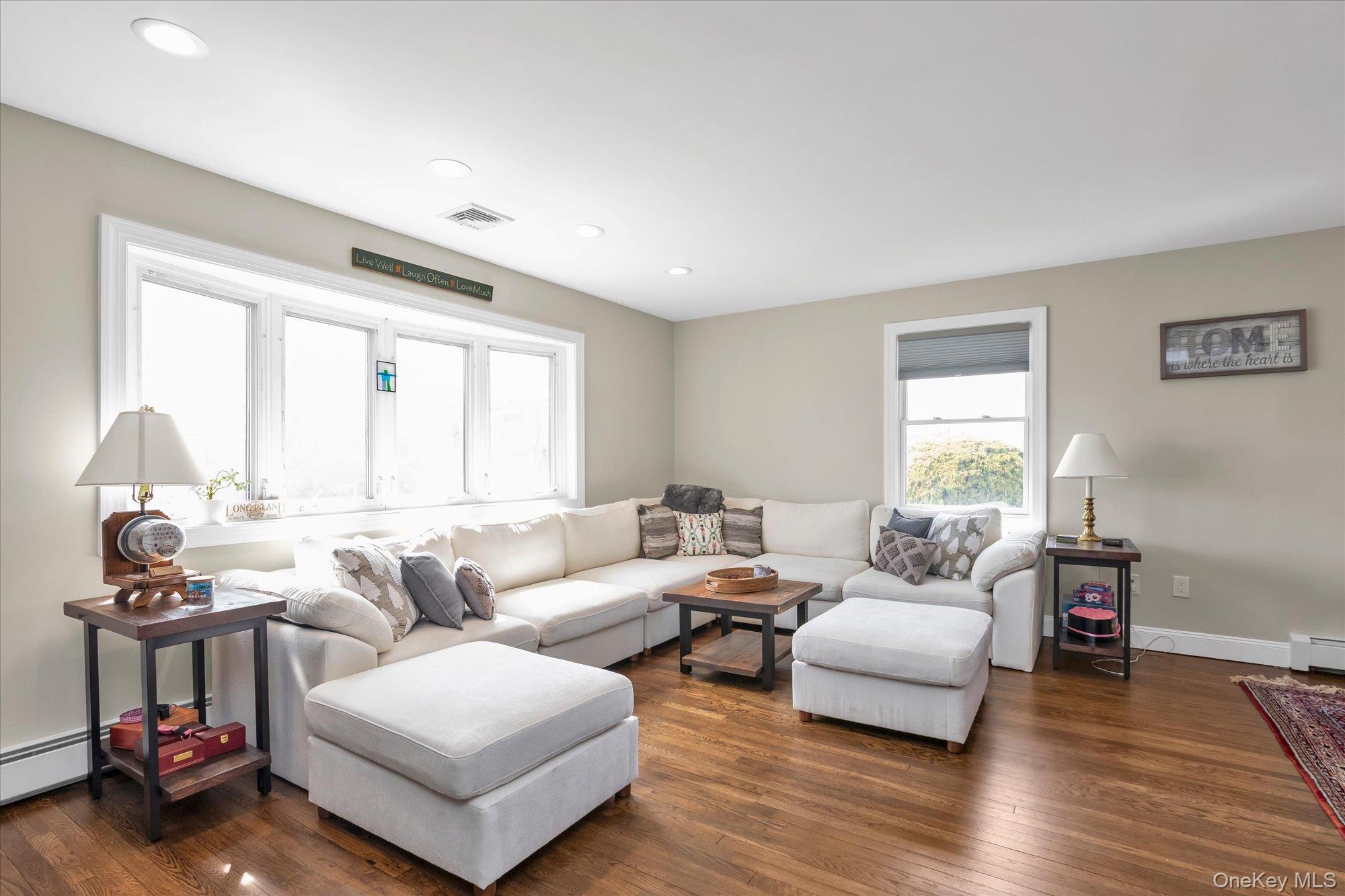 #3 photo, 35 Lee Avenue, 东长岛 Babylon , NY 11702